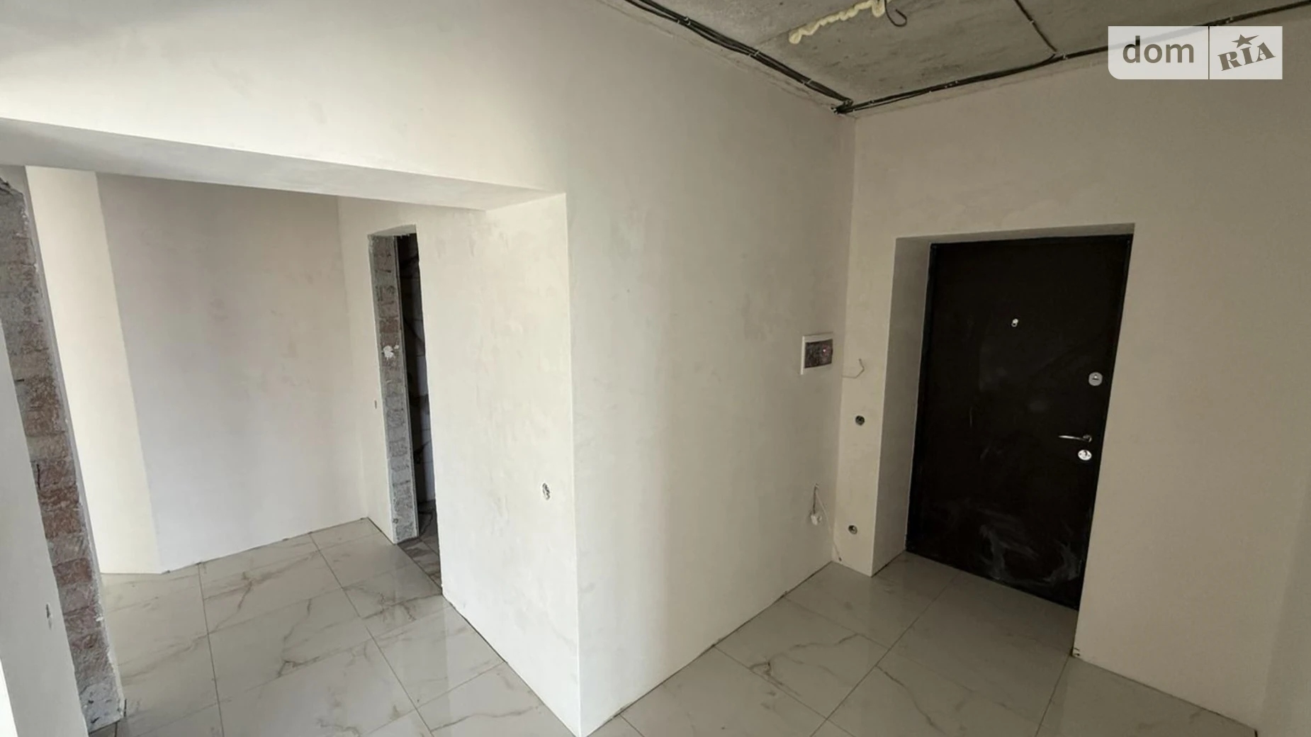 Продается 3-комнатная квартира 87 кв. м в Коломые, цена: 75000 $ - фото 2