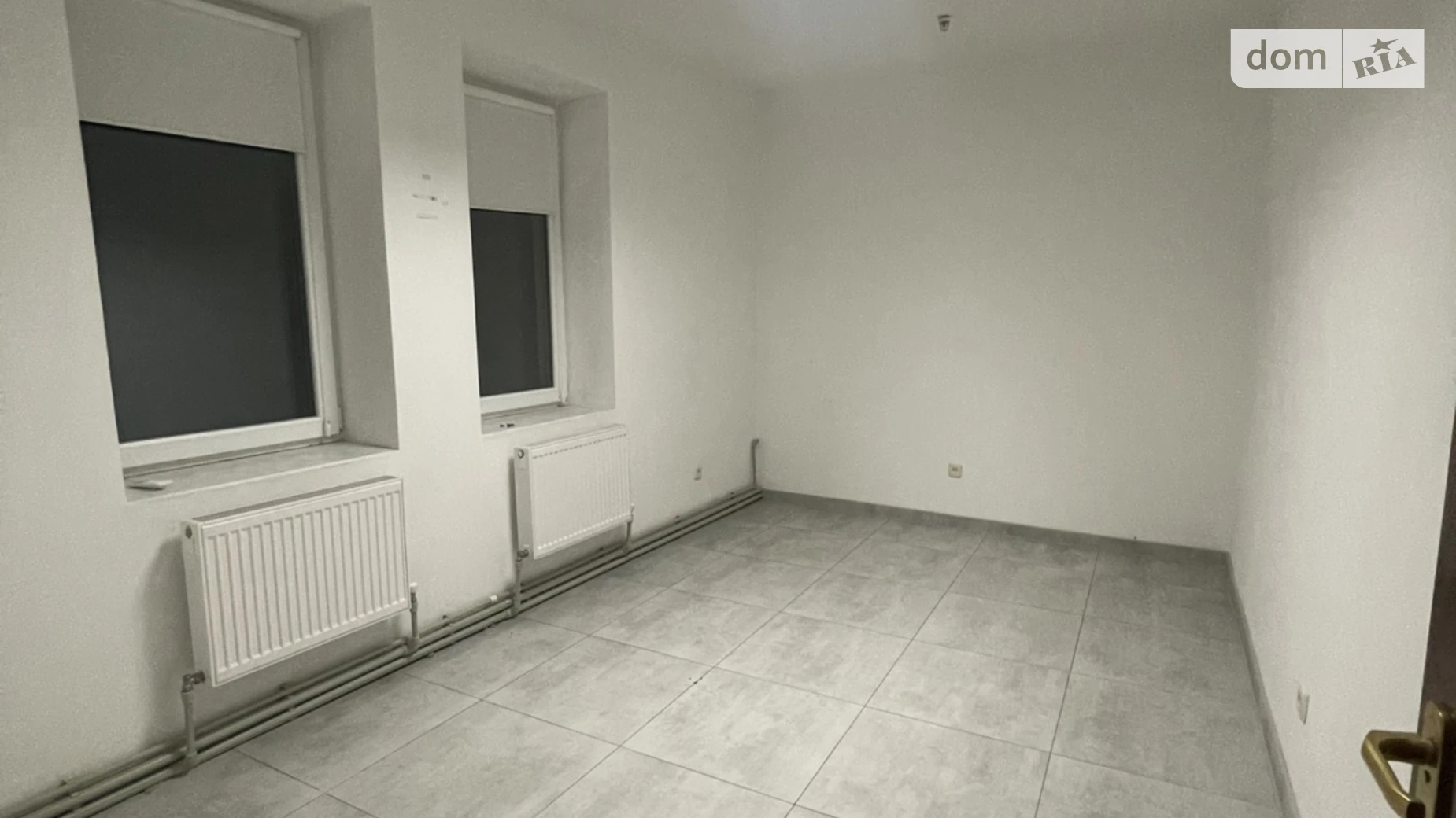 Сдается в аренду офис 18 кв. м в бизнес-центре, цена: 6000 грн - фото 4