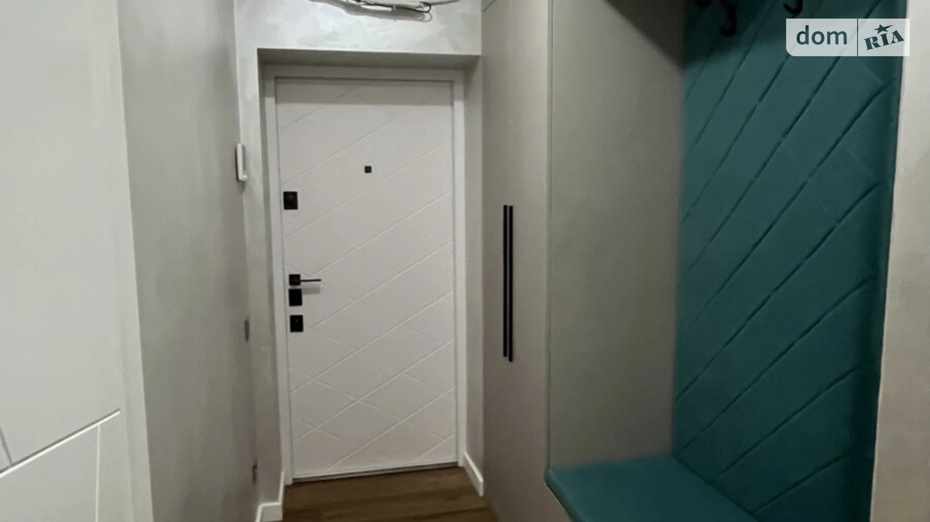 Продается 3-комнатная квартира 81.2 кв. м в Софиевской Борщаговке, ул. Молодёжная, 4 - фото 2