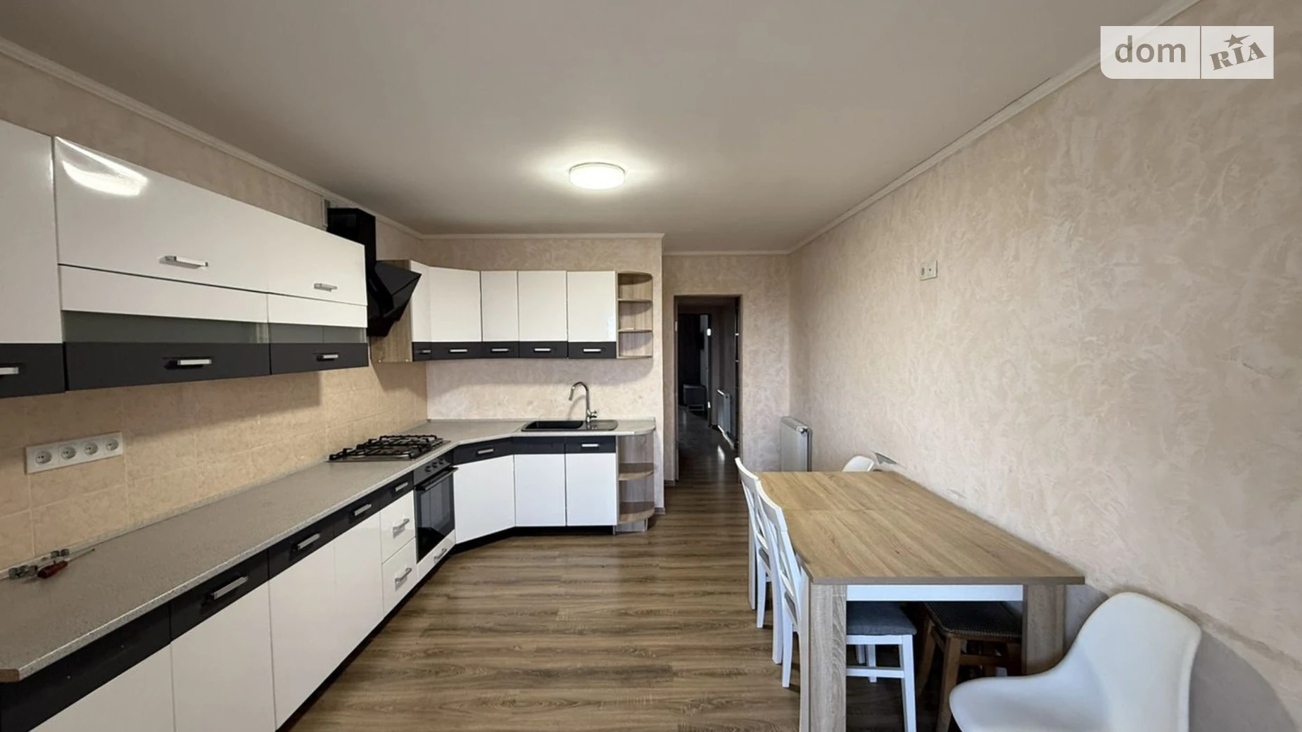 Продается 2-комнатная квартира 78.9 кв. м в Коломые, цена: 62000 $ - фото 3