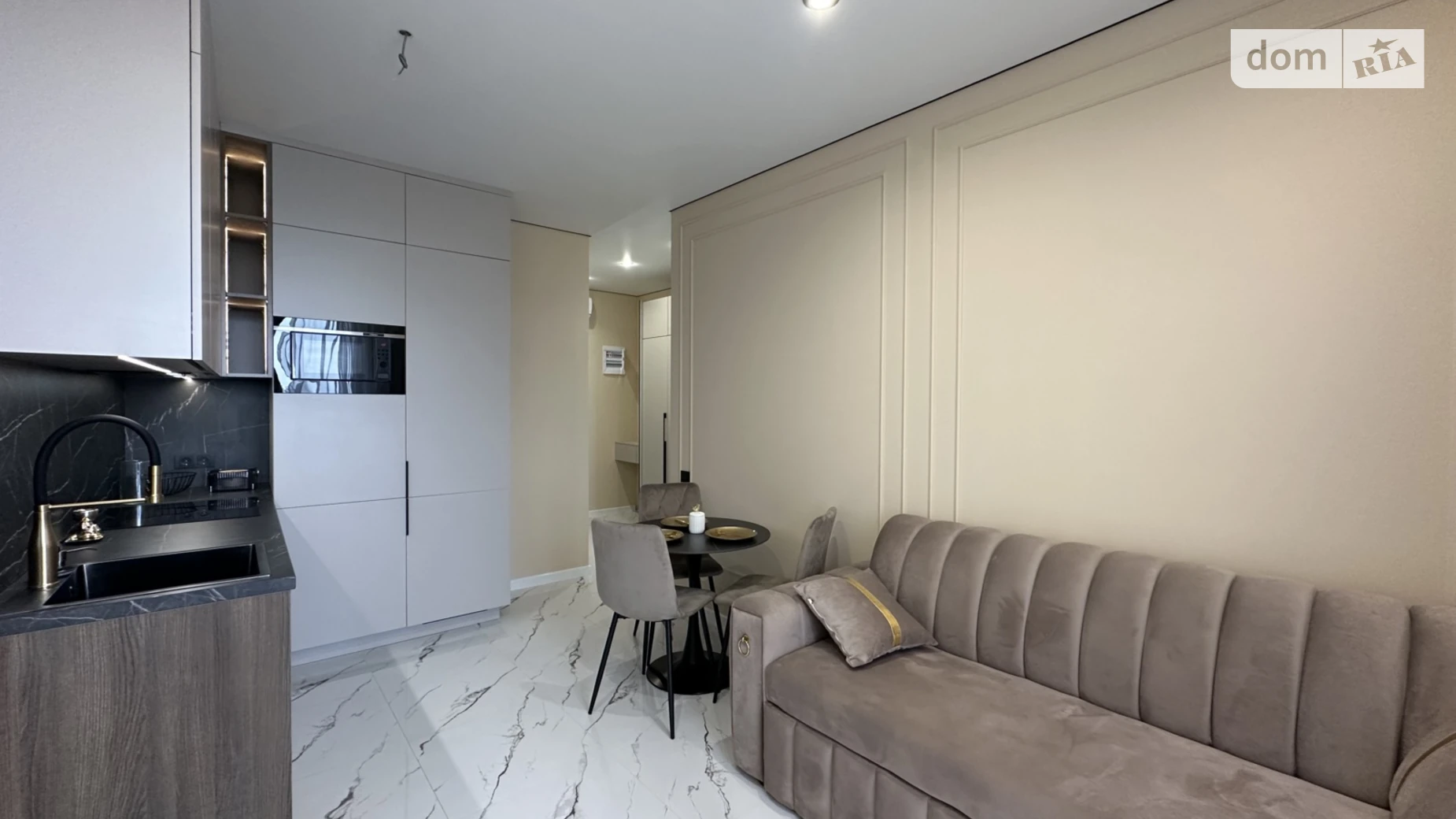 Продается 1-комнатная квартира 41 кв. м в Одессе, ул. Генуэзская, 1/1 - фото 3