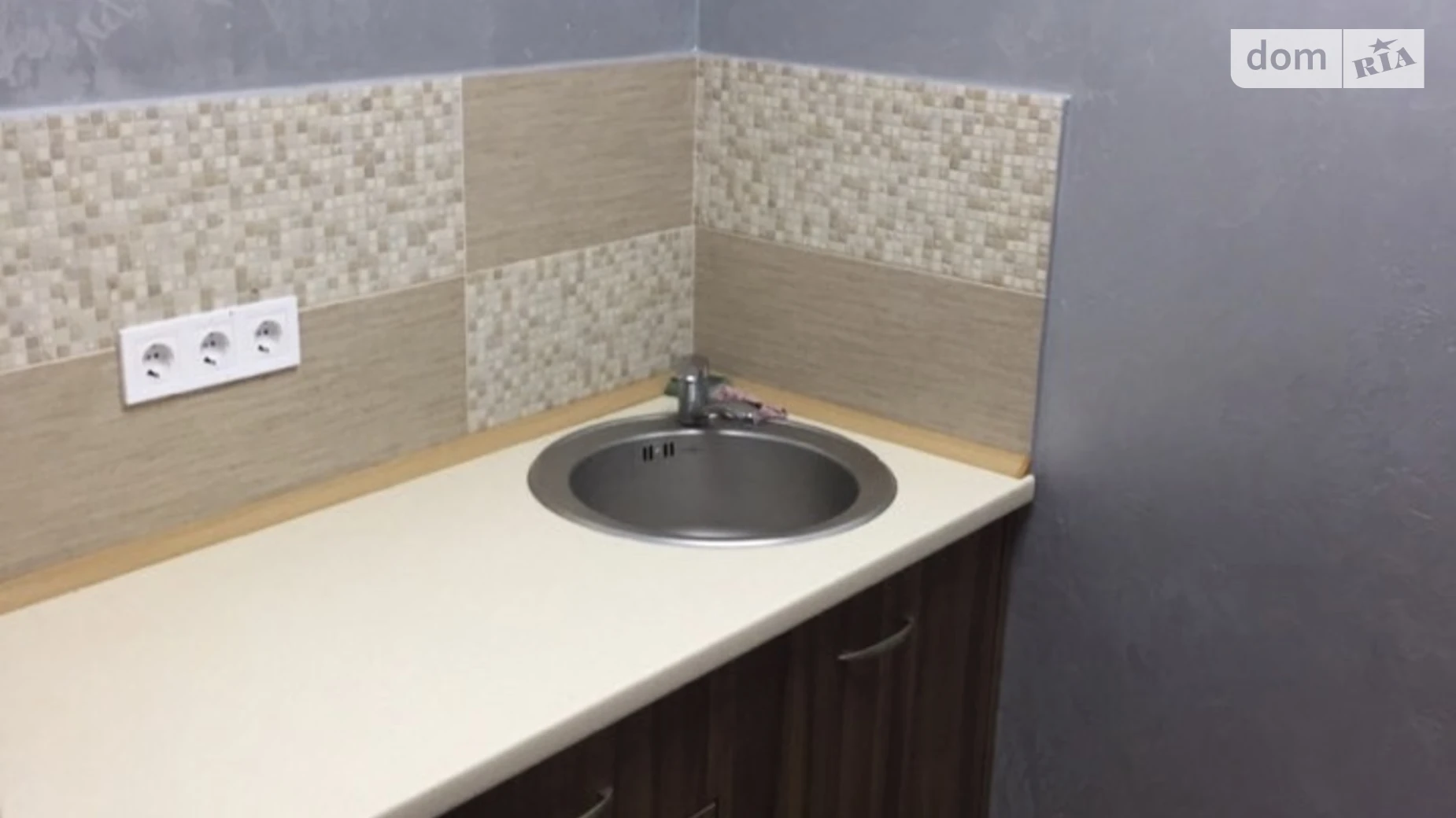 Сдается в аренду офис 40 кв. м в бизнес-центре, цена: 700 $ - фото 5