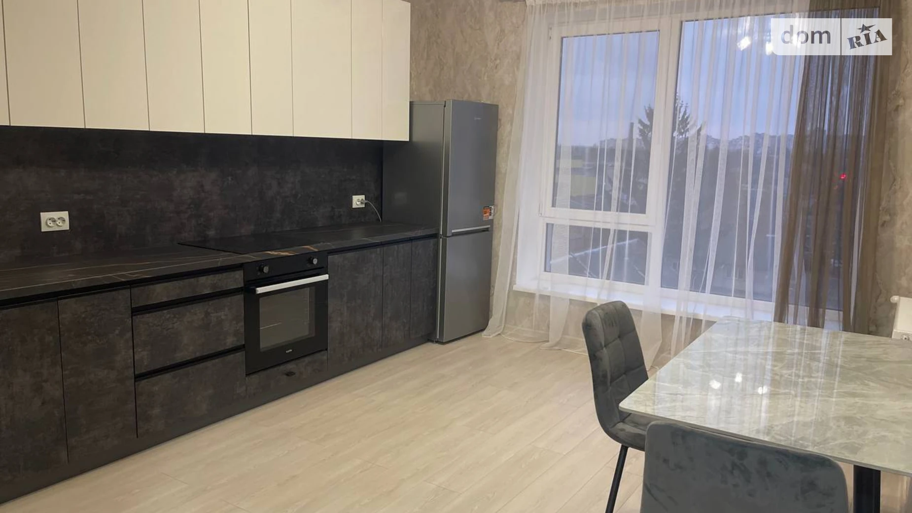 Сдается в аренду 1-комнатная квартира 44 кв. м в Ровно, ул. Григория Сковороды, 4 - фото 2