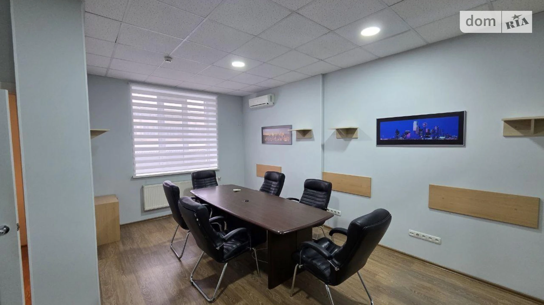 Сдается в аренду офис 180 кв. м в бизнес-центре, цена: 2500 $ - фото 2