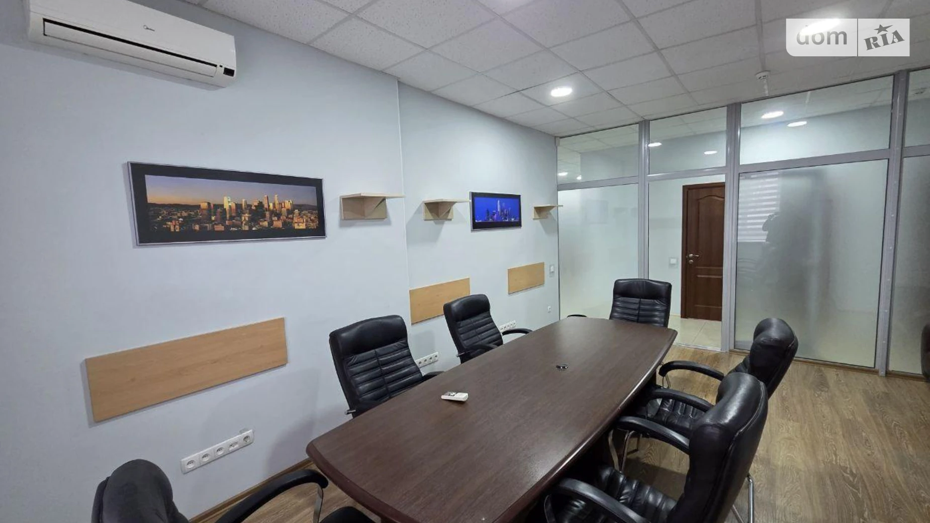 Сдается в аренду офис 180 кв. м в бизнес-центре, цена: 2500 $ - фото 3