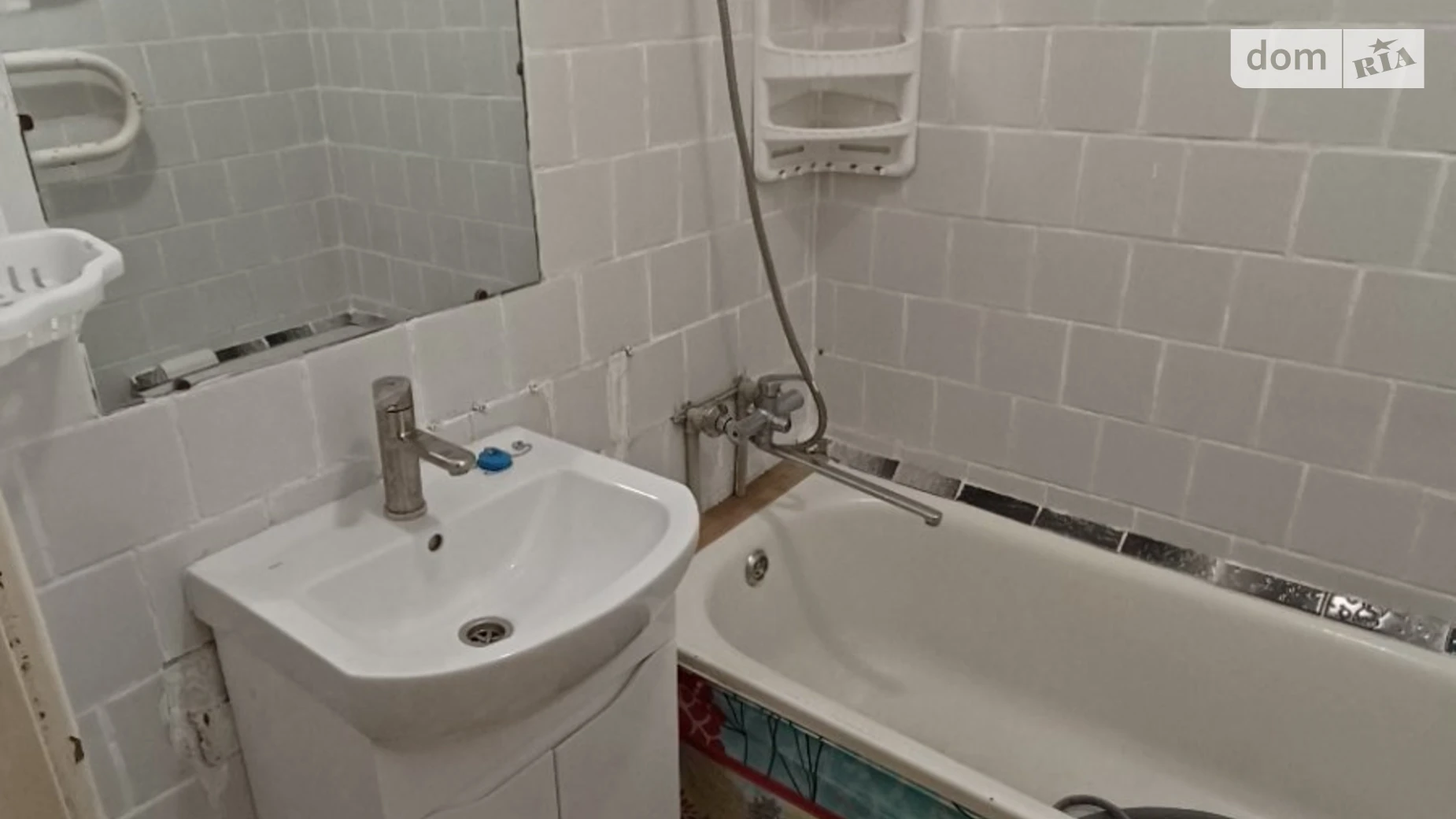 1-комнатная квартира 42 кв. м в Тернополе, ул. Евгения Коновальца - фото 3