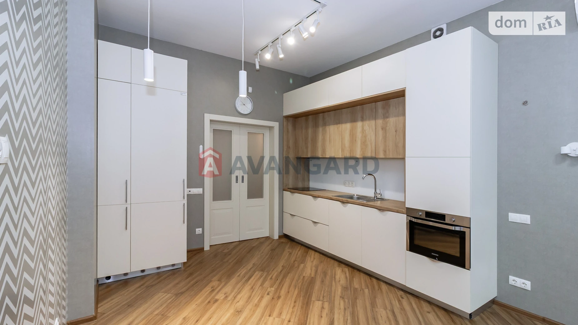 Продается 3-комнатная квартира 100.9 кв. м в Киеве, ул. Иоанна Павла II(Патриса Лумумбы), 11 - фото 2