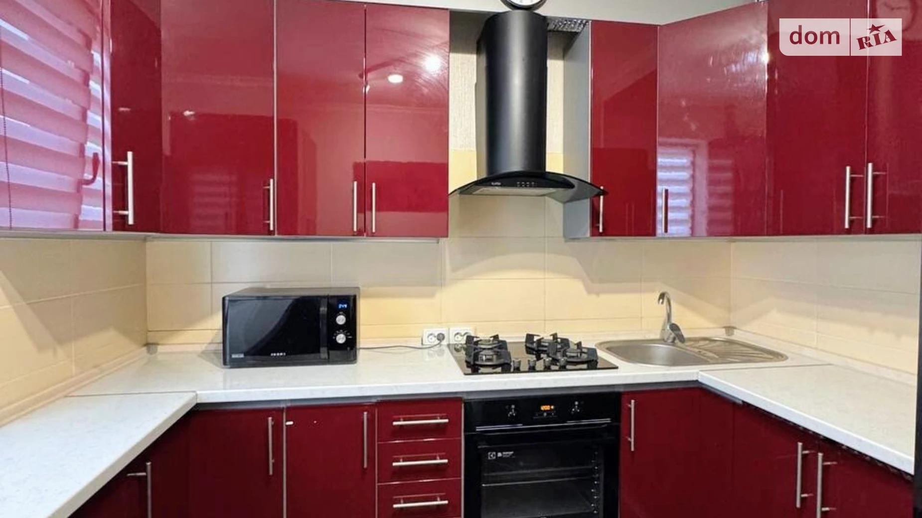 Продается 2-комнатная квартира 53 кв. м в Белой Церкви, ул. Шевченко, 118 - фото 2