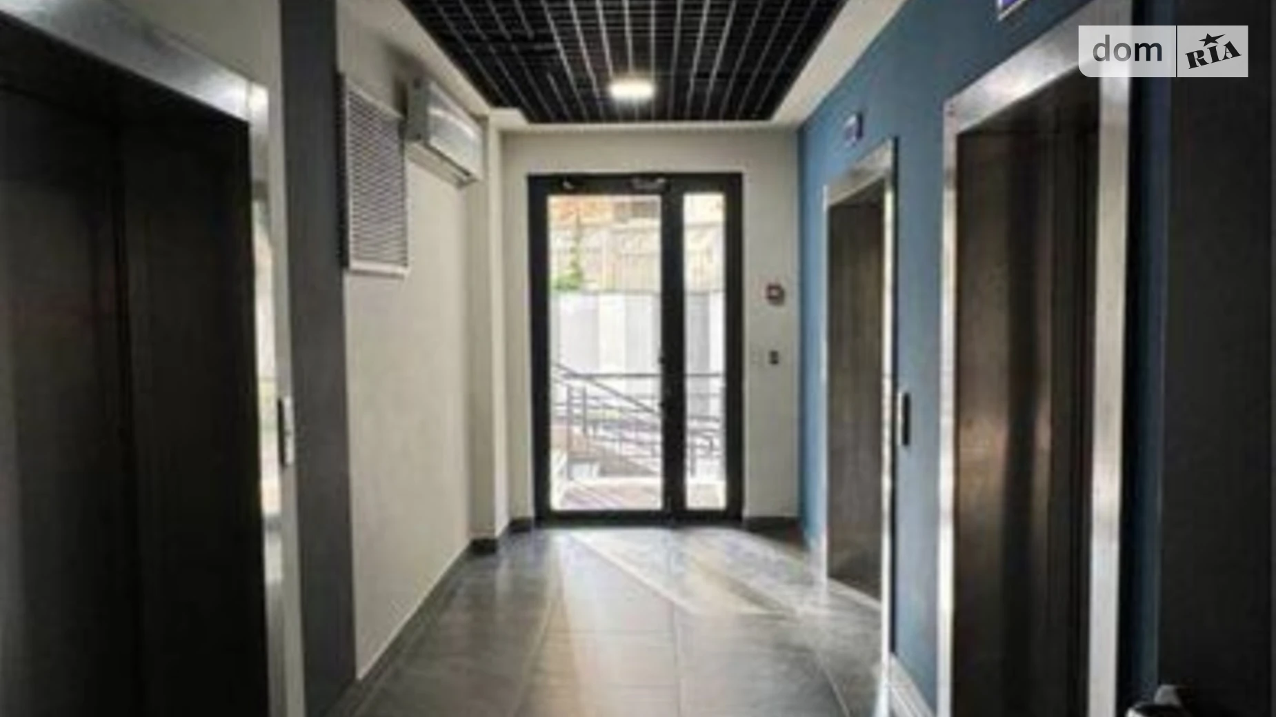 Продается 1-комнатная квартира 44 кв. м в Киеве, ул. Шолуденко, 1В - фото 2