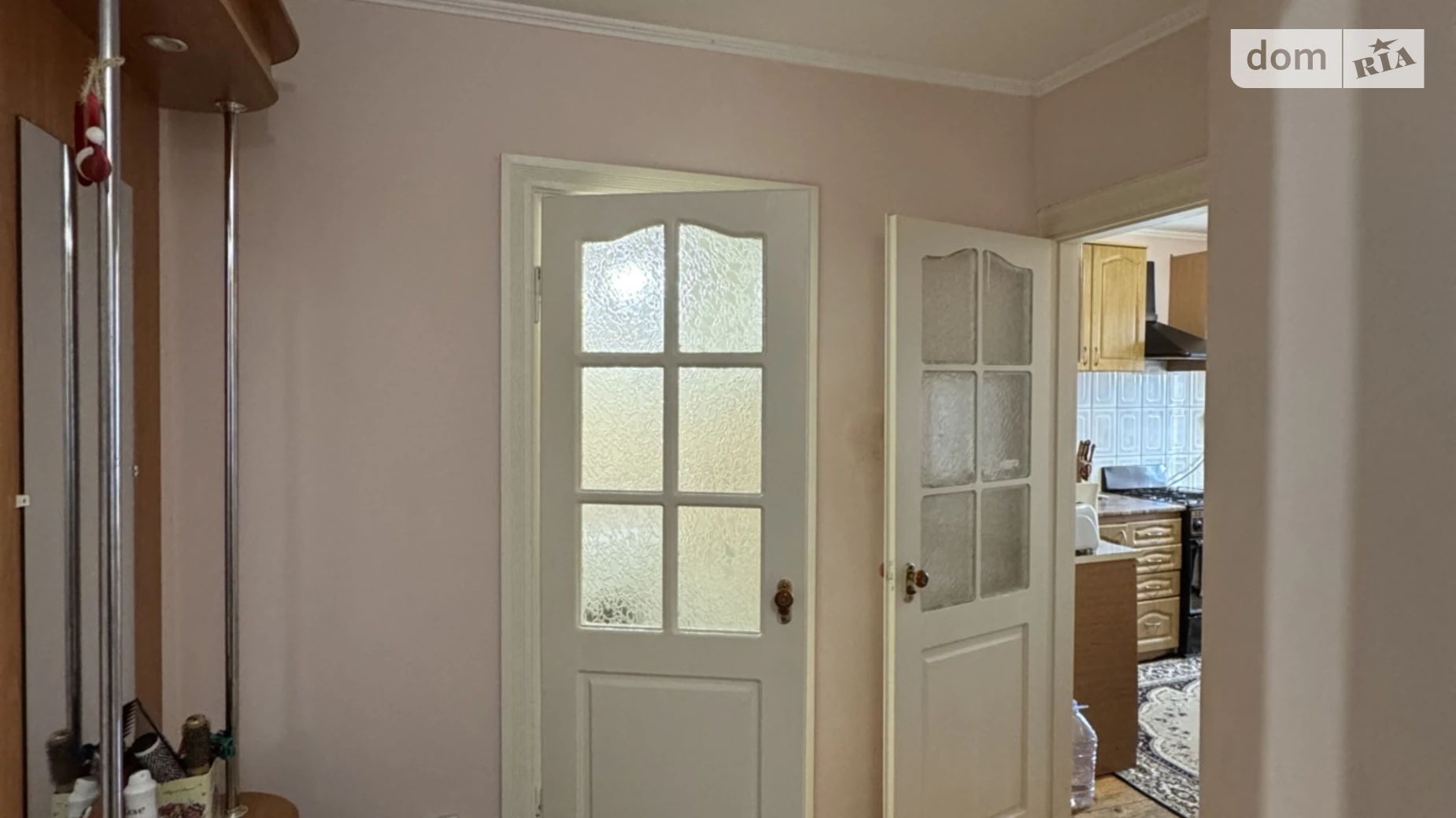 Продается 2-комнатная квартира 47.5 кв. м в Ивано-Франковске, ул. Молодежная - фото 2