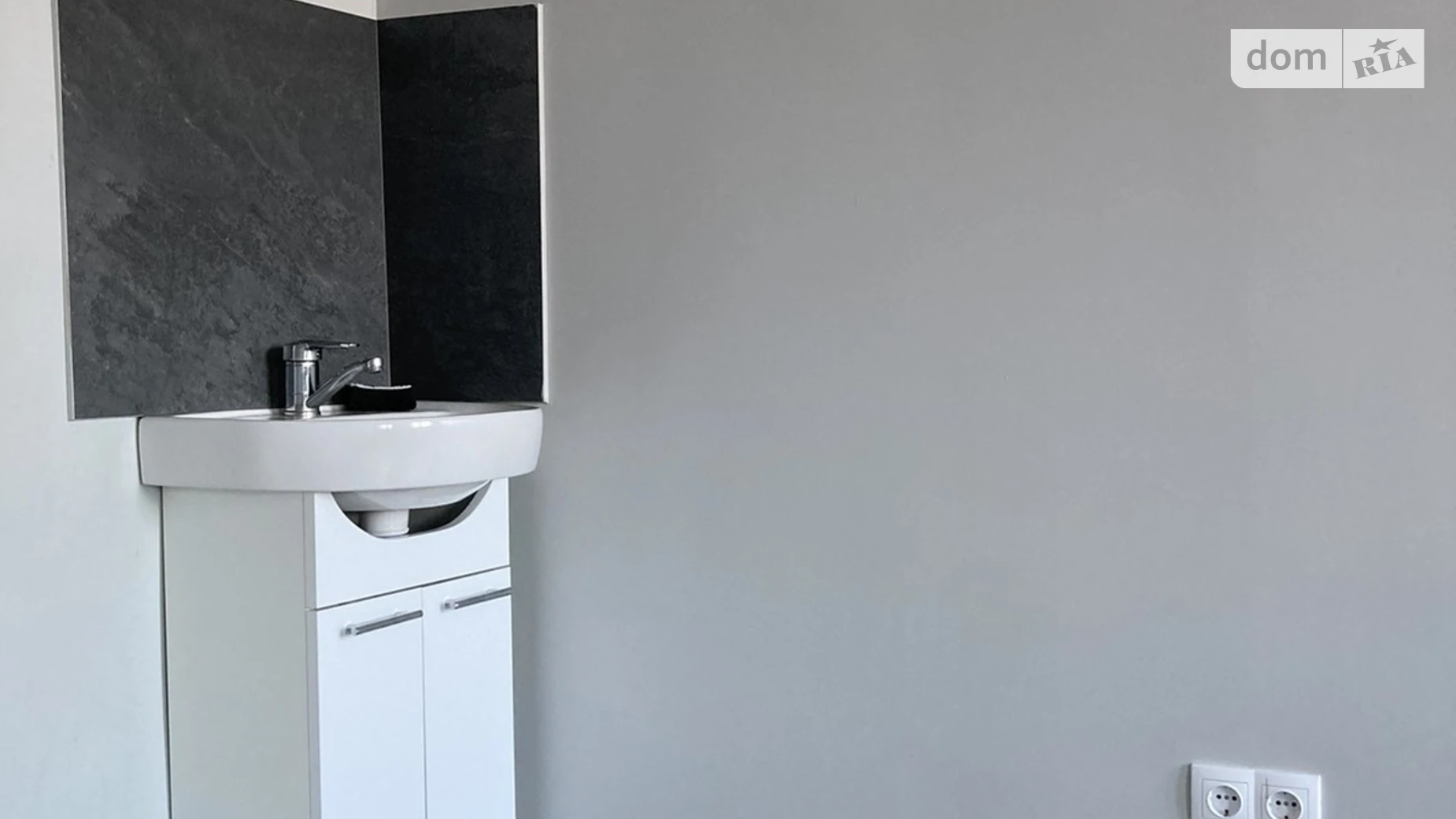 Здається в оренду офіс 23.3 кв. м в бізнес-центрі, цена: 8275 грн - фото 3