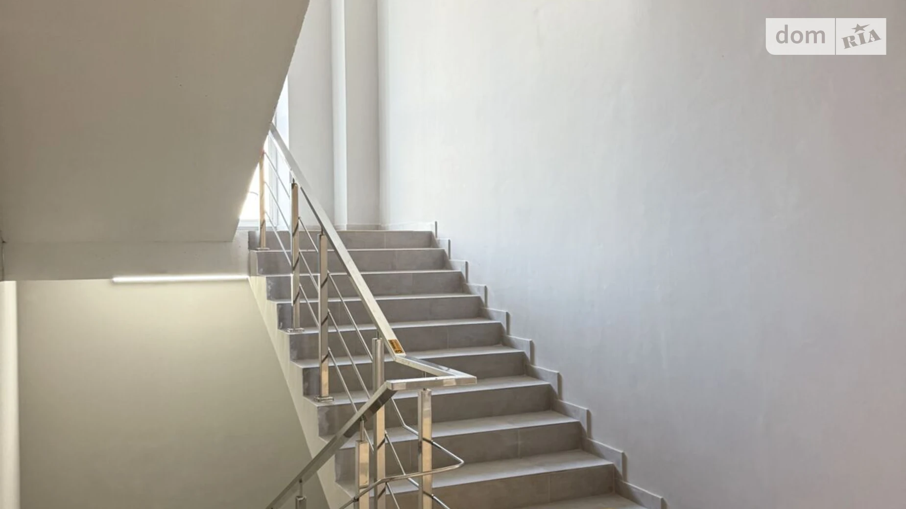 2-комнатная квартира 68.8 кв. м в Луцке, просп. Возрождение - фото 3