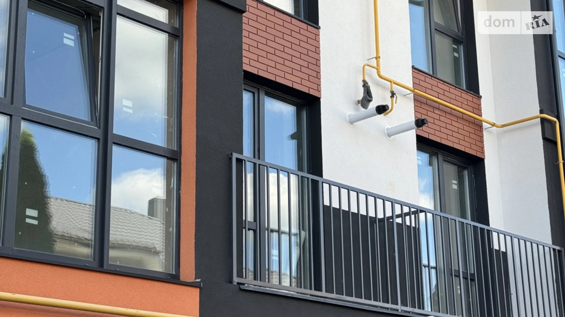 Продается 2-комнатная квартира 63.7 кв. м в Ровно, ул. Буковинская, 20А - фото 3