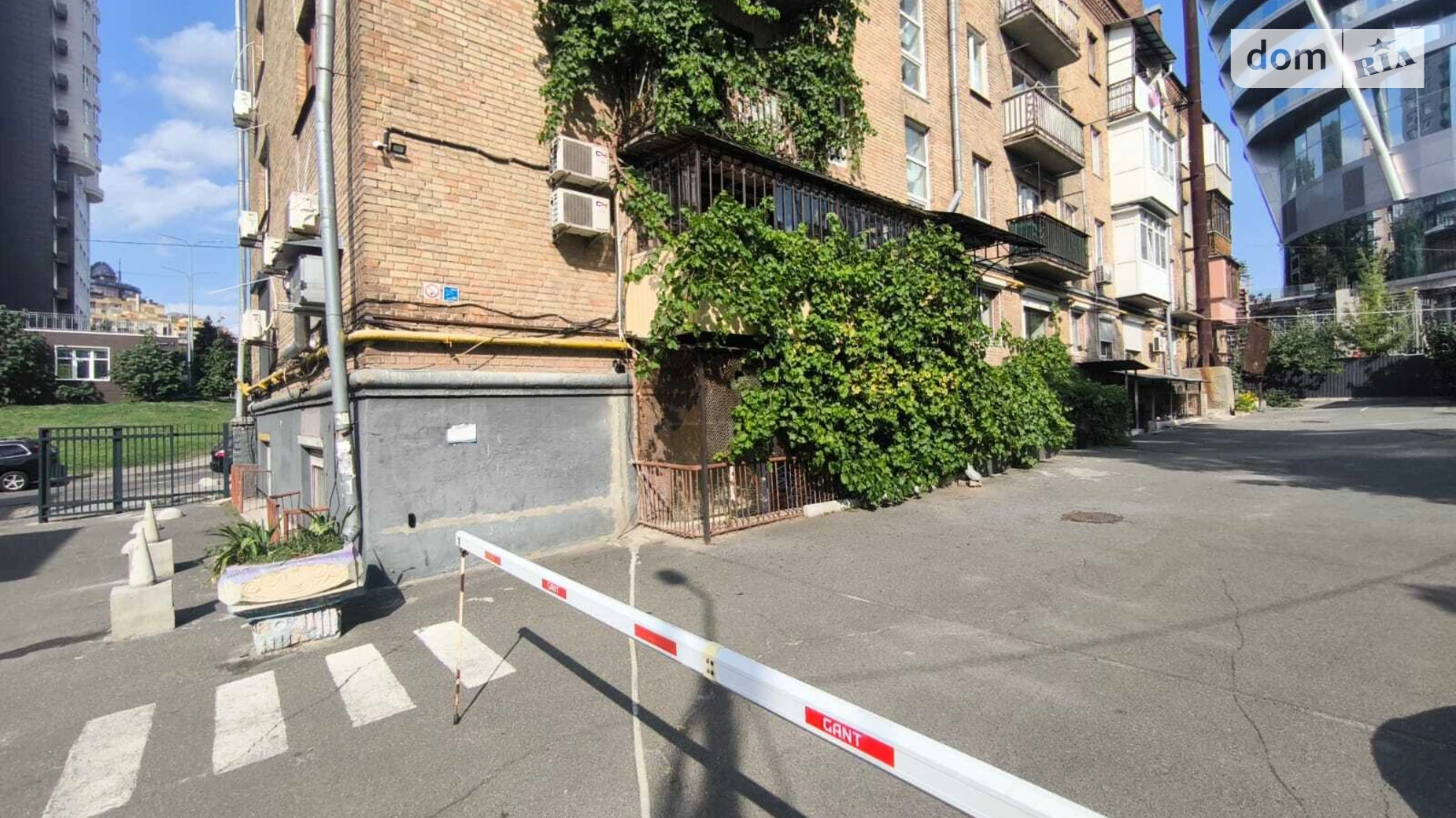 Продается помещения свободного назначения 270 кв. м в 4-этажном здании, цена: 197000 $ - фото 4