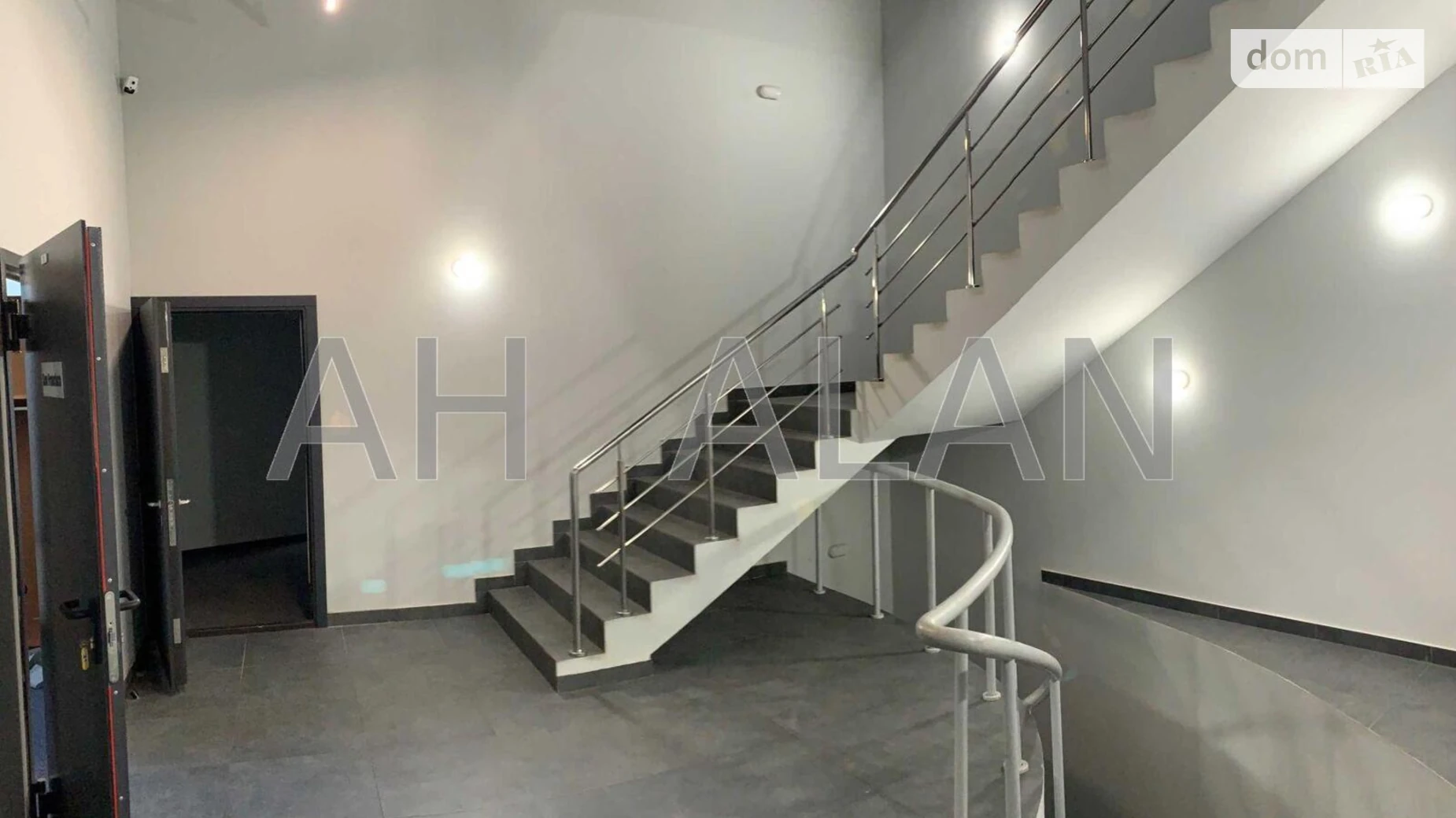 Сдается в аренду офис 1665 кв. м в бизнес-центре, цена: 1082250 грн - фото 5