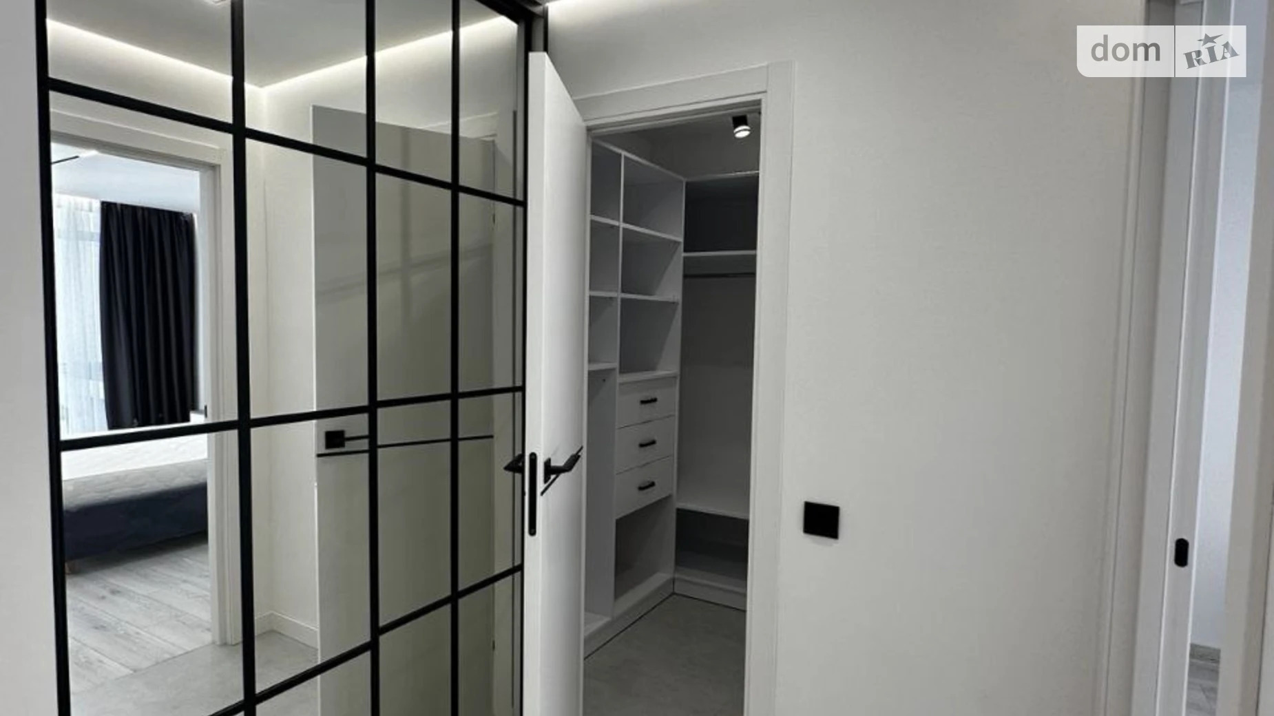 Сдается в аренду 1-комнатная квартира 56 кв. м в Львове, просп. Шевченко, 31 - фото 4