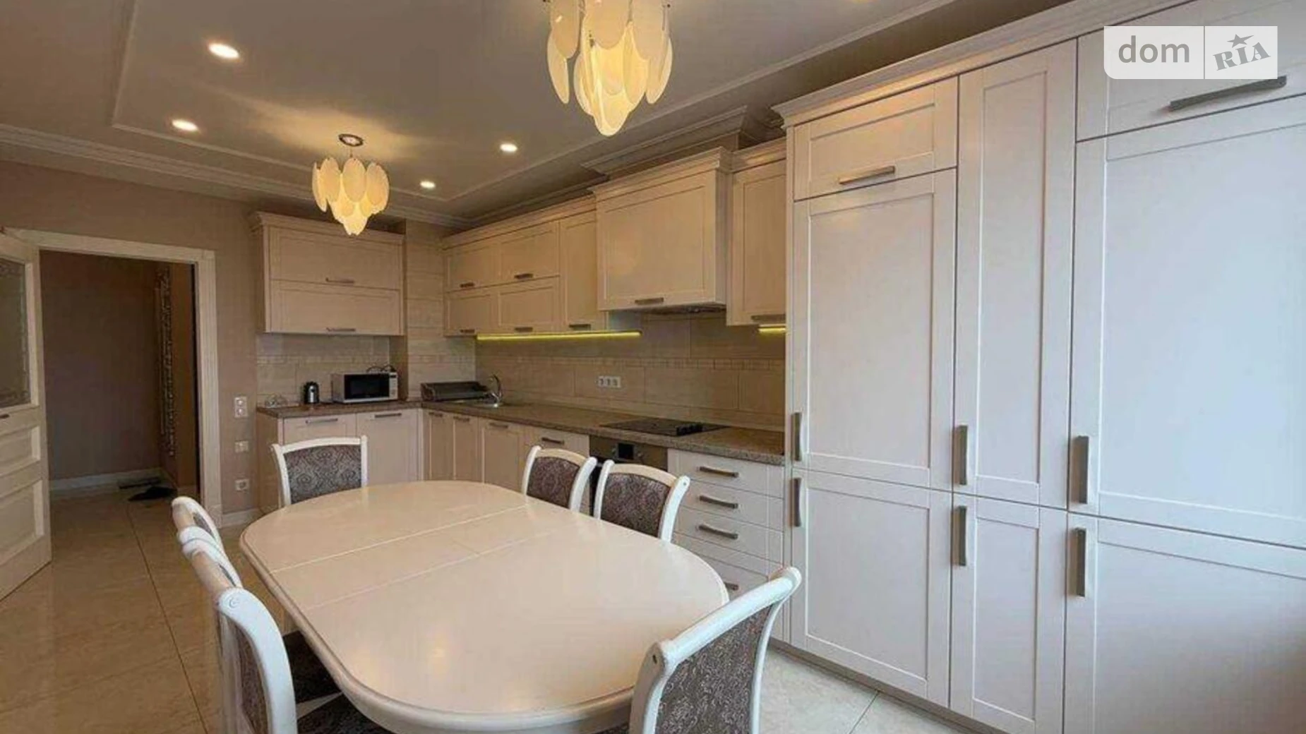 Продається 4-кімнатна квартира 148 кв. м у Києві, вул. Дмитрівська, 75 - фото 2