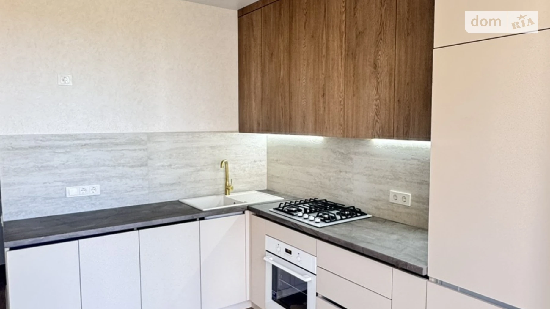 Продается 2-комнатная квартира 65.4 кв. м в Хмельницком, цена: 90000 $ - фото 2