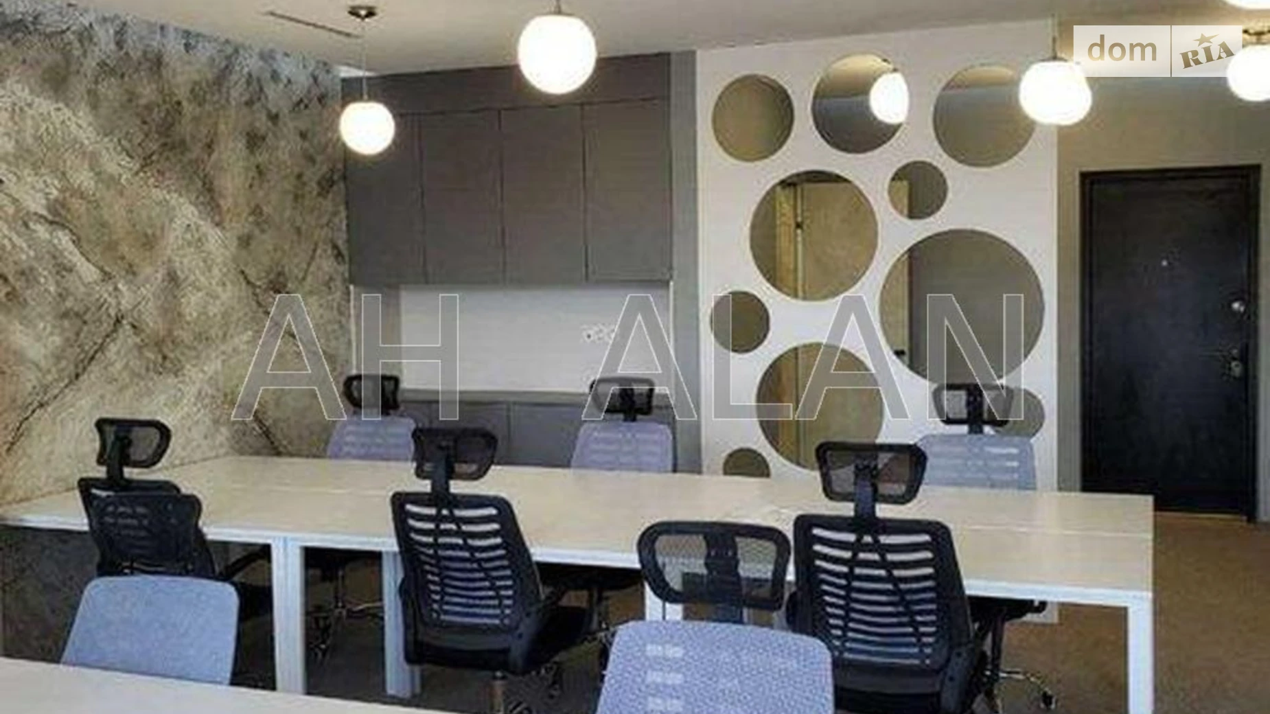 Сдается в аренду офис 73 кв. м в бизнес-центре, цена: 2600 $ - фото 3