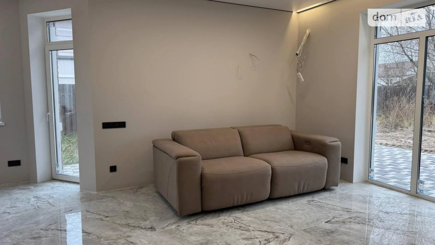 Продается дом на 2 этажа 230 кв. м с мебелью, цена: 275000 $ - фото 3