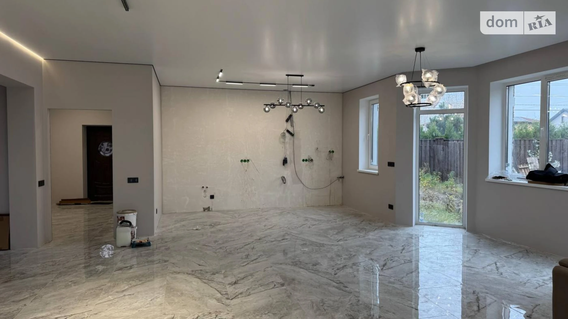 Продается дом на 2 этажа 230 кв. м с мебелью, цена: 275000 $ - фото 4