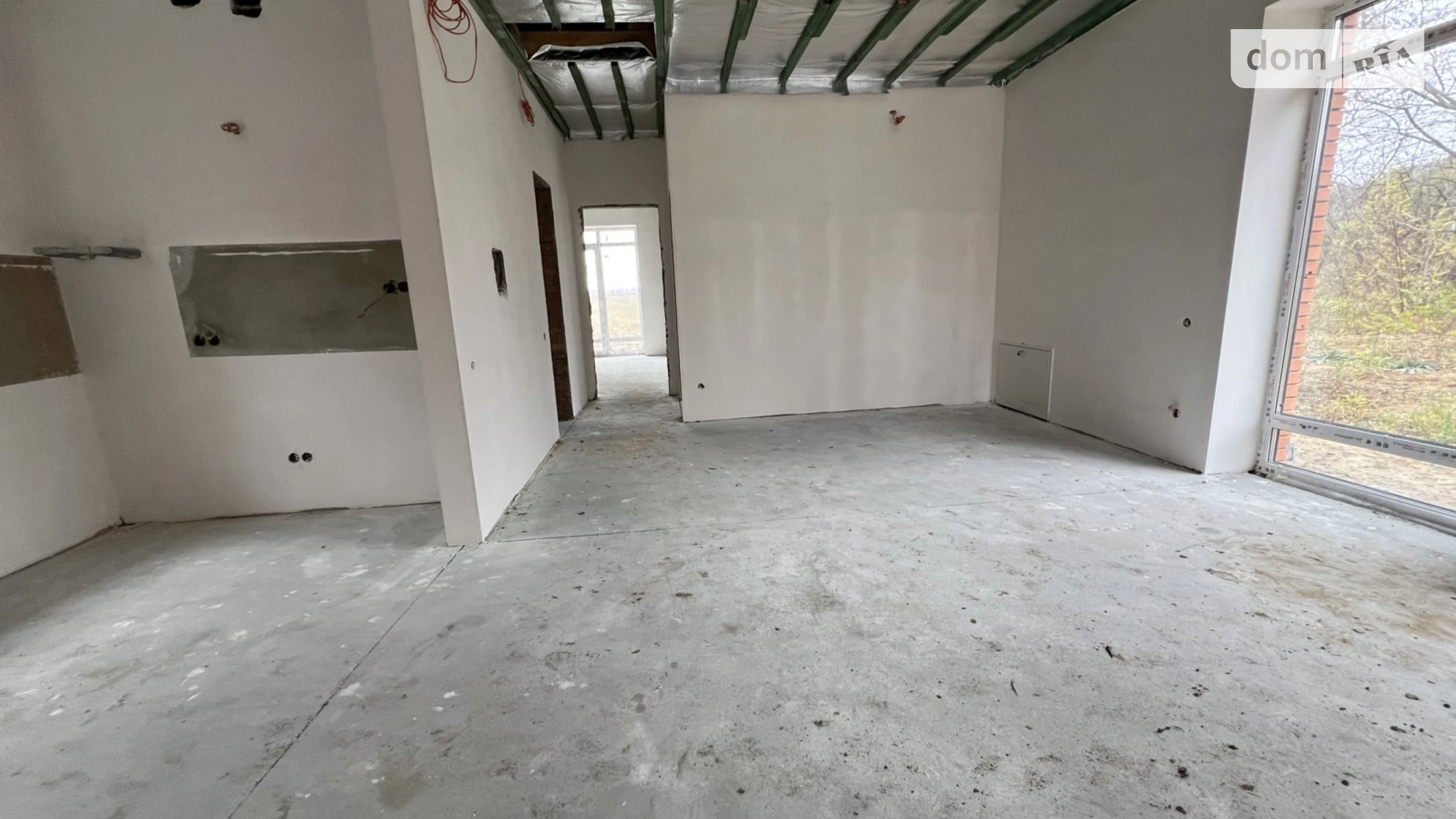 Продается одноэтажный дом 80 кв. м с гаражом, цена: 83999 $ - фото 4