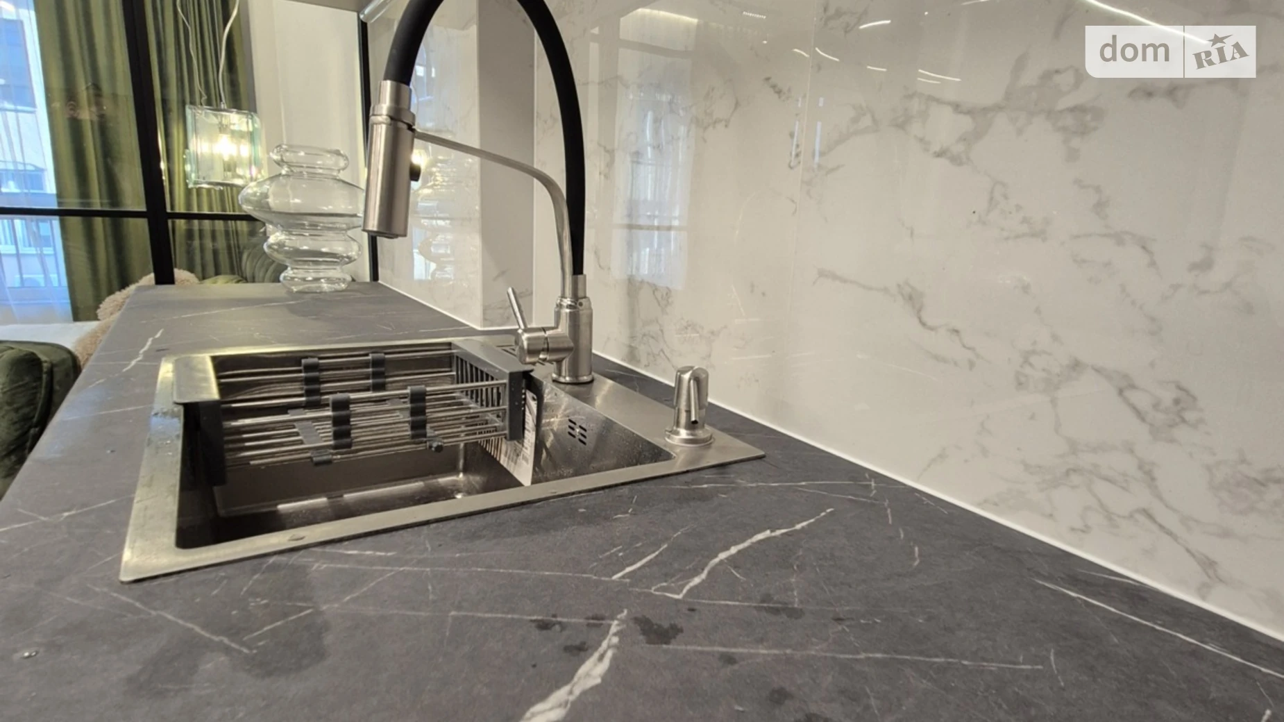 Сдается в аренду 1-комнатная квартира 43 кв. м в Ивано-Франковске, ул. Стрельцов Сечевых, 28А - фото 4