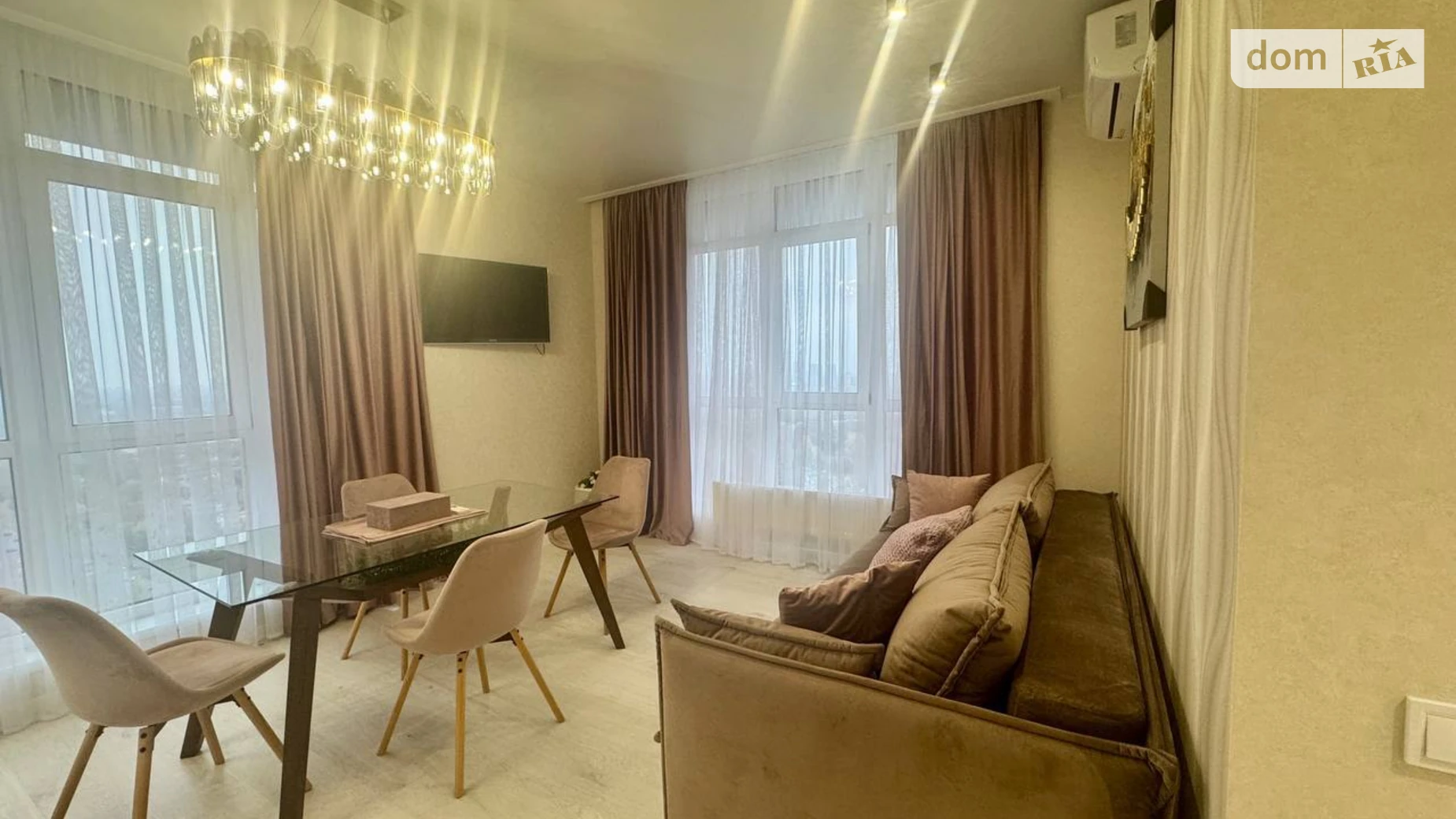 Продается 2-комнатная квартира 62.6 кв. м в Одессе, ул. Академика Филатова, 2 корпус 2 - фото 3