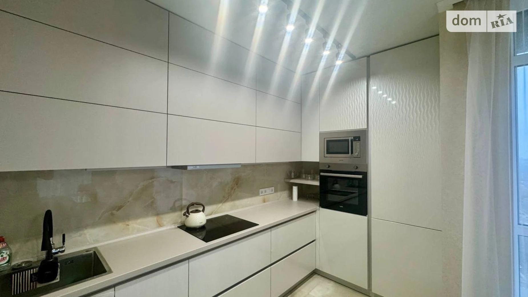 Продается 2-комнатная квартира 62.6 кв. м в Одессе, ул. Академика Филатова, 2 корпус 2 - фото 5