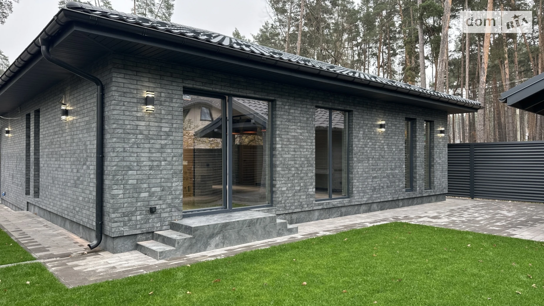 Продается одноэтажный дом 120 кв. м с балконом, цена: 320000 $ - фото 3