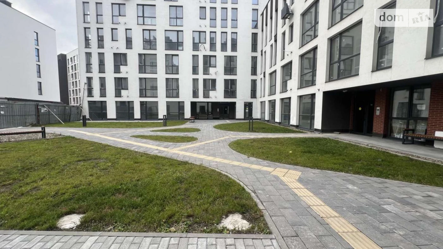 Продается 2-комнатная квартира 66 кв. м в Львове, цена: 87000 $ - фото 3