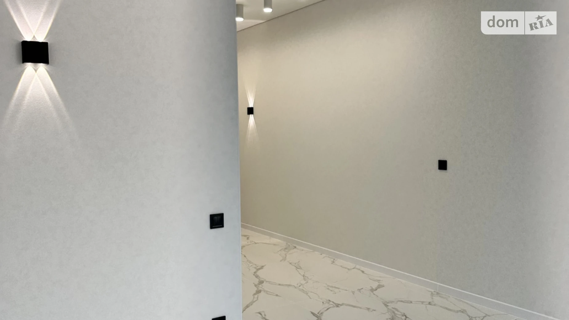 Продается 1-комнатная квартира 38 кв. м в Одессе, ул. Дачная, 28 - фото 4