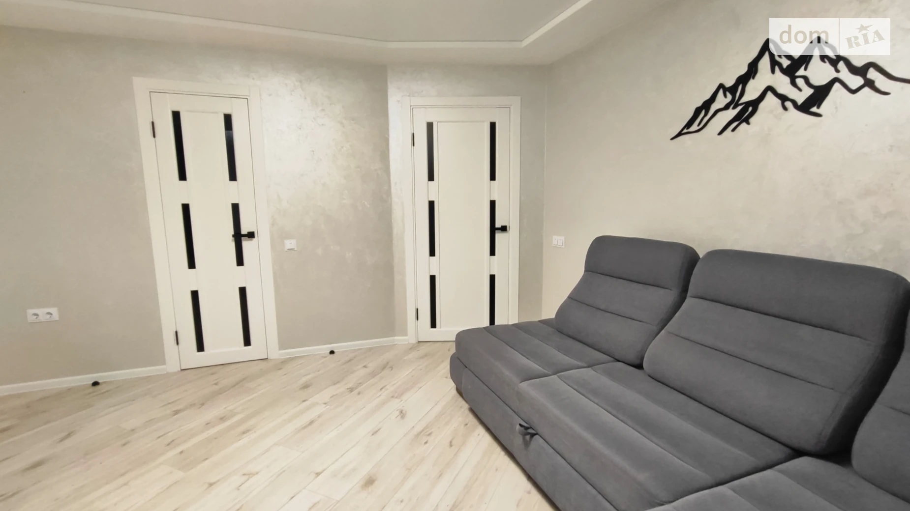 Продается 1-комнатная квартира 40.3 кв. м в Чернигове, ул. Самострова Игоря, 22 - фото 3