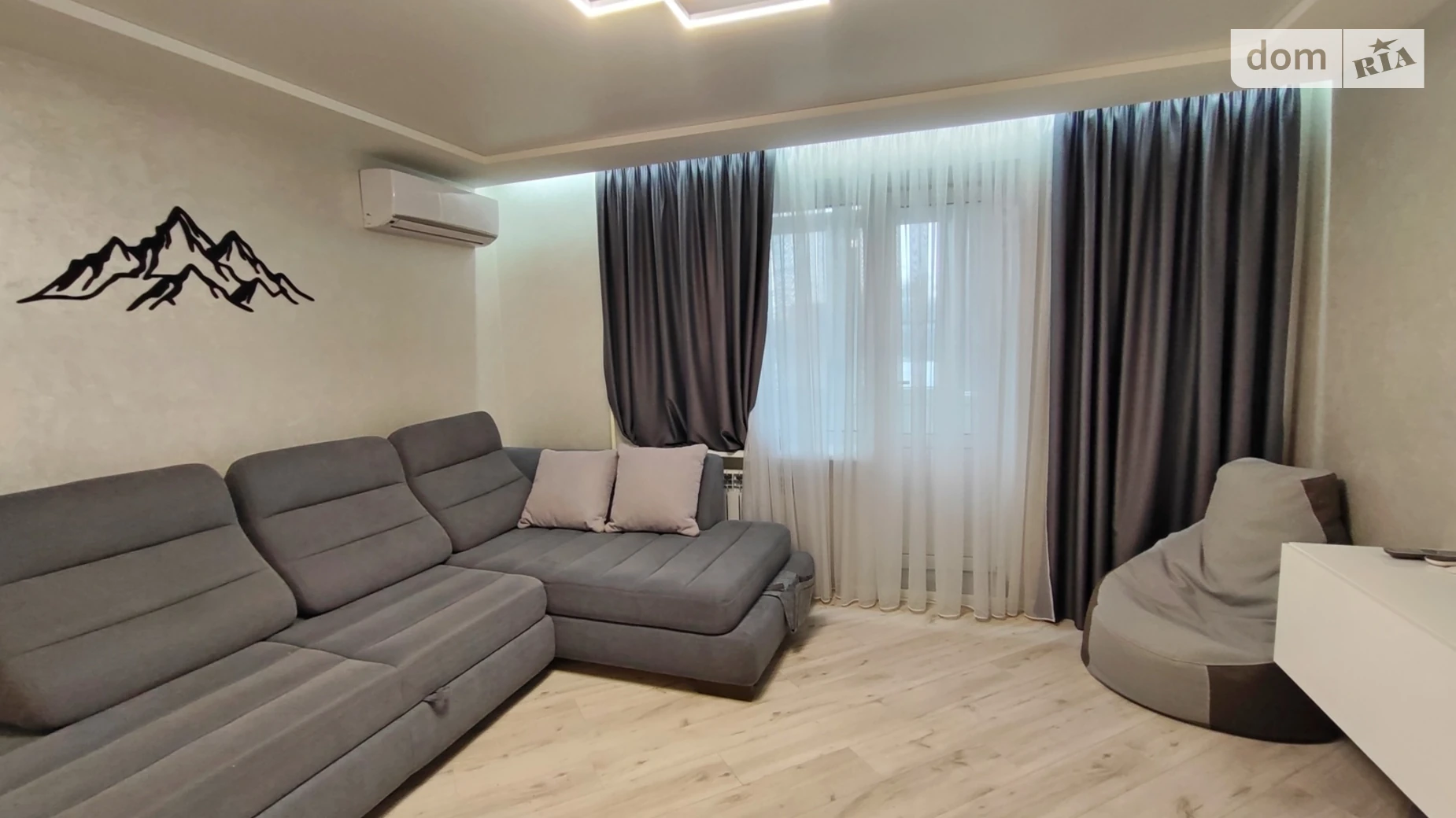 Продается 1-комнатная квартира 40.3 кв. м в Чернигове, ул. Самострова Игоря, 22 - фото 2