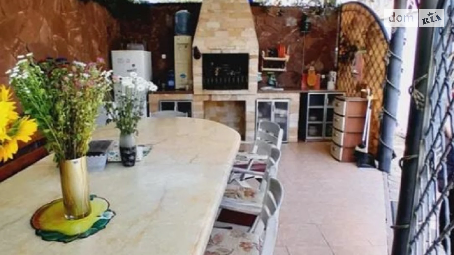 Продается дом на 3 этажа 450 кв. м с камином, цена: 450000 $ - фото 2