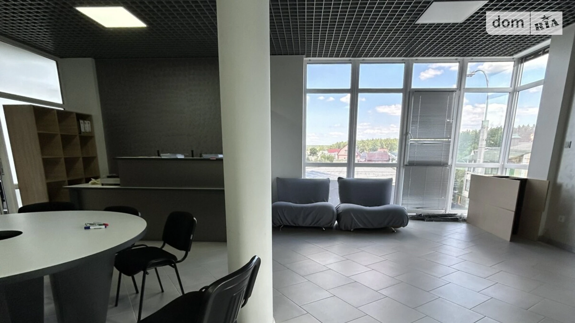 Продается офис 82.3 кв. м в бизнес-центре, цена: 65000 $ - фото 2