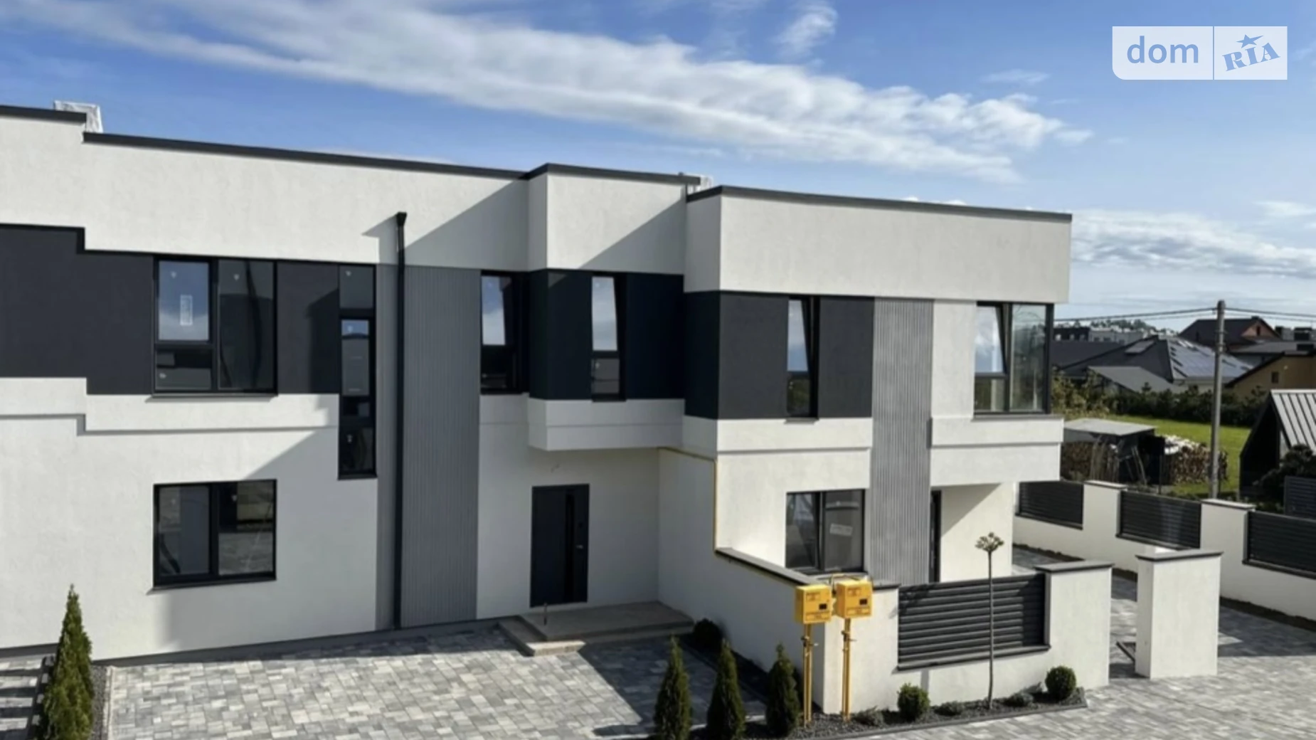 Продается дом на 2 этажа 103 кв. м с гаражом, цена: 115000 $ - фото 4