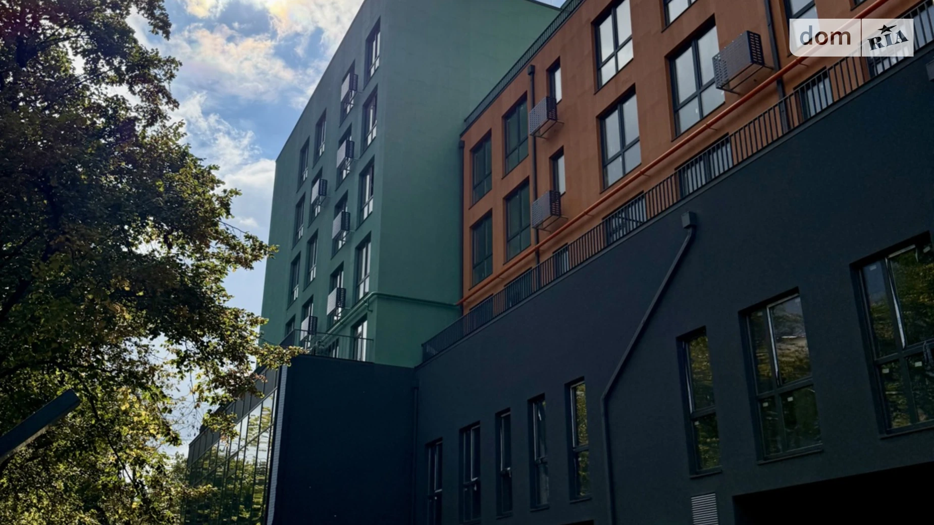 Продается 1-комнатная квартира 42 кв. м в Львове, ул. Любинская, 93 - фото 4