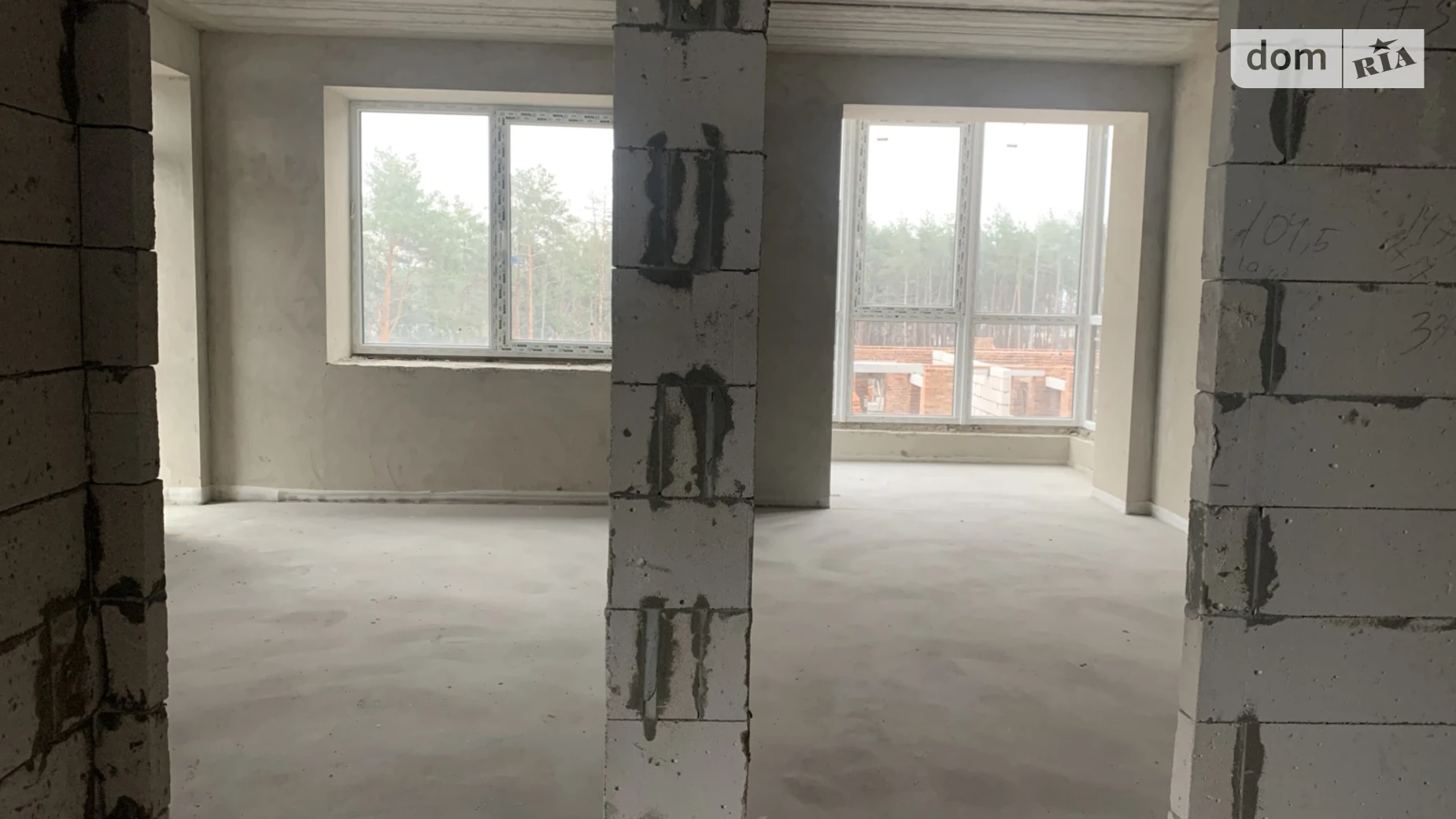 Продается 2-комнатная квартира 58 кв. м в Гостомеле, ул. Соборная, 1 - фото 2