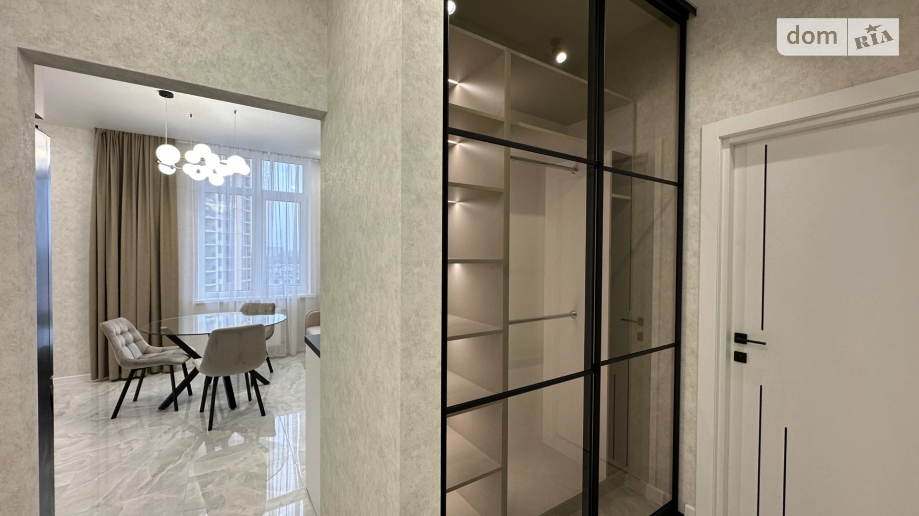 Продается 2-комнатная квартира 63 кв. м в Одессе, ул. Краснова, 3 корпус 60 - фото 4