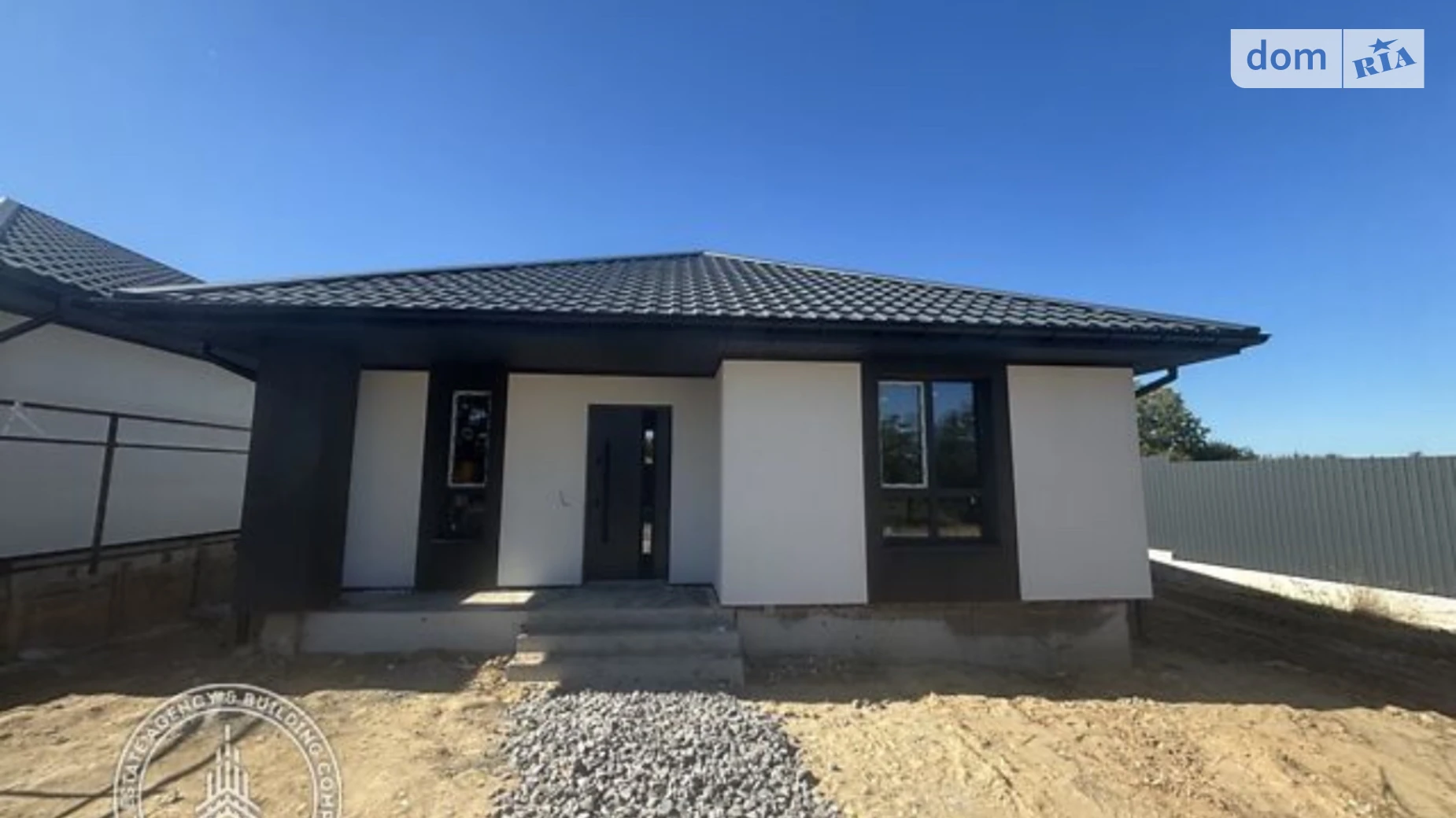 Продається одноповерховий будинок 95 кв. м з гаражем, цена: 87000 $ - фото 4