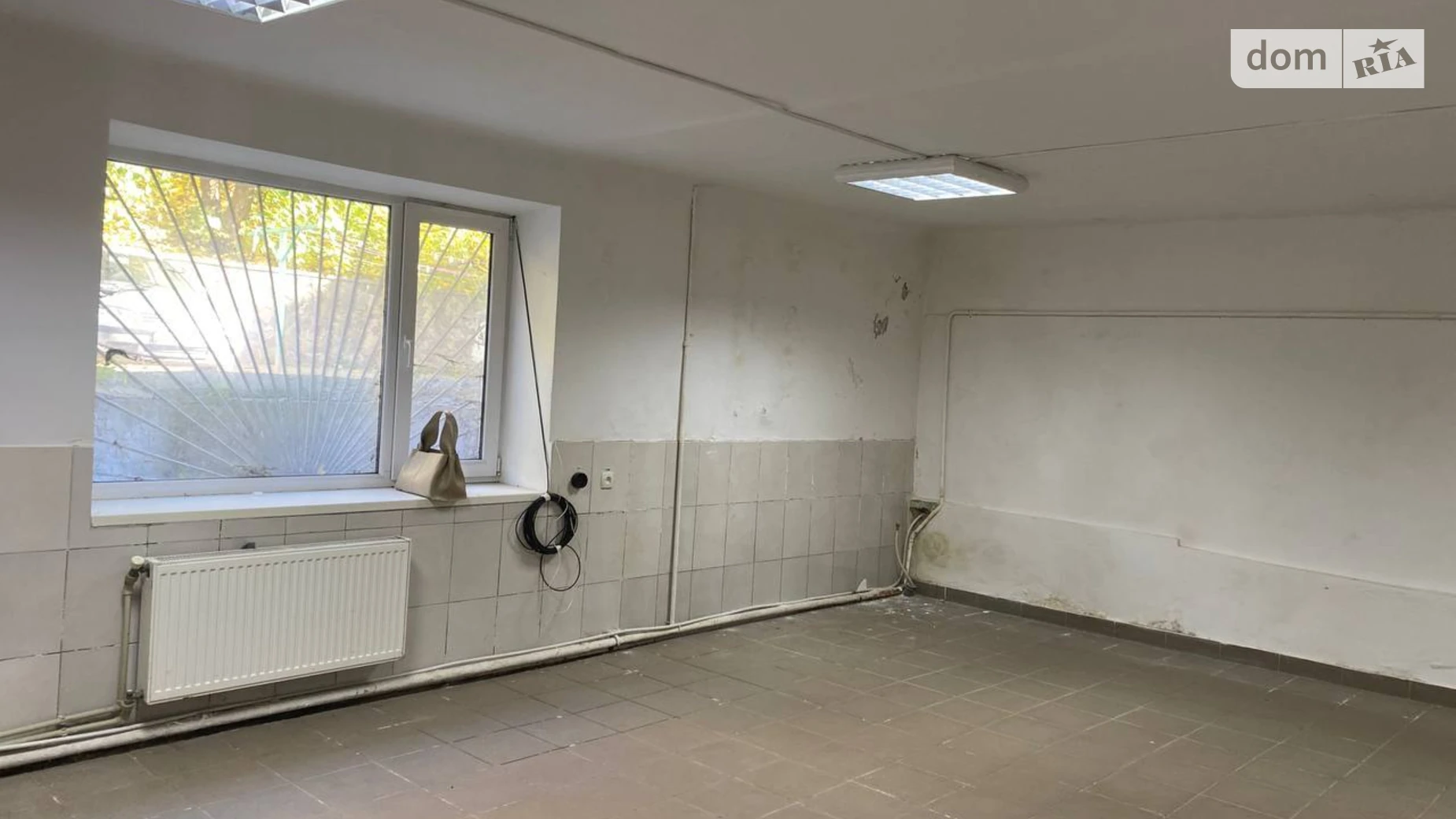 Продається приміщення вільного призначення 188.8 кв. м в 4-поверховій будівлі, цена: 120000 $ - фото 2