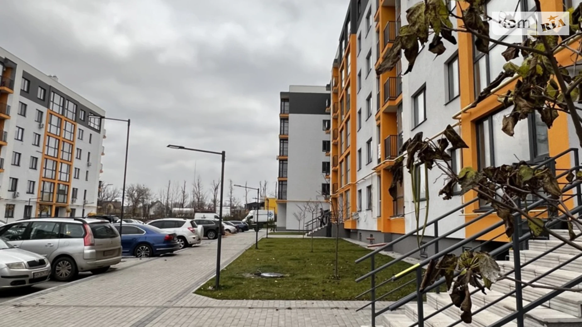 Продається 2-кімнатна квартира 70 кв. м у Березині, вул. Райдужна, 104 - фото 2