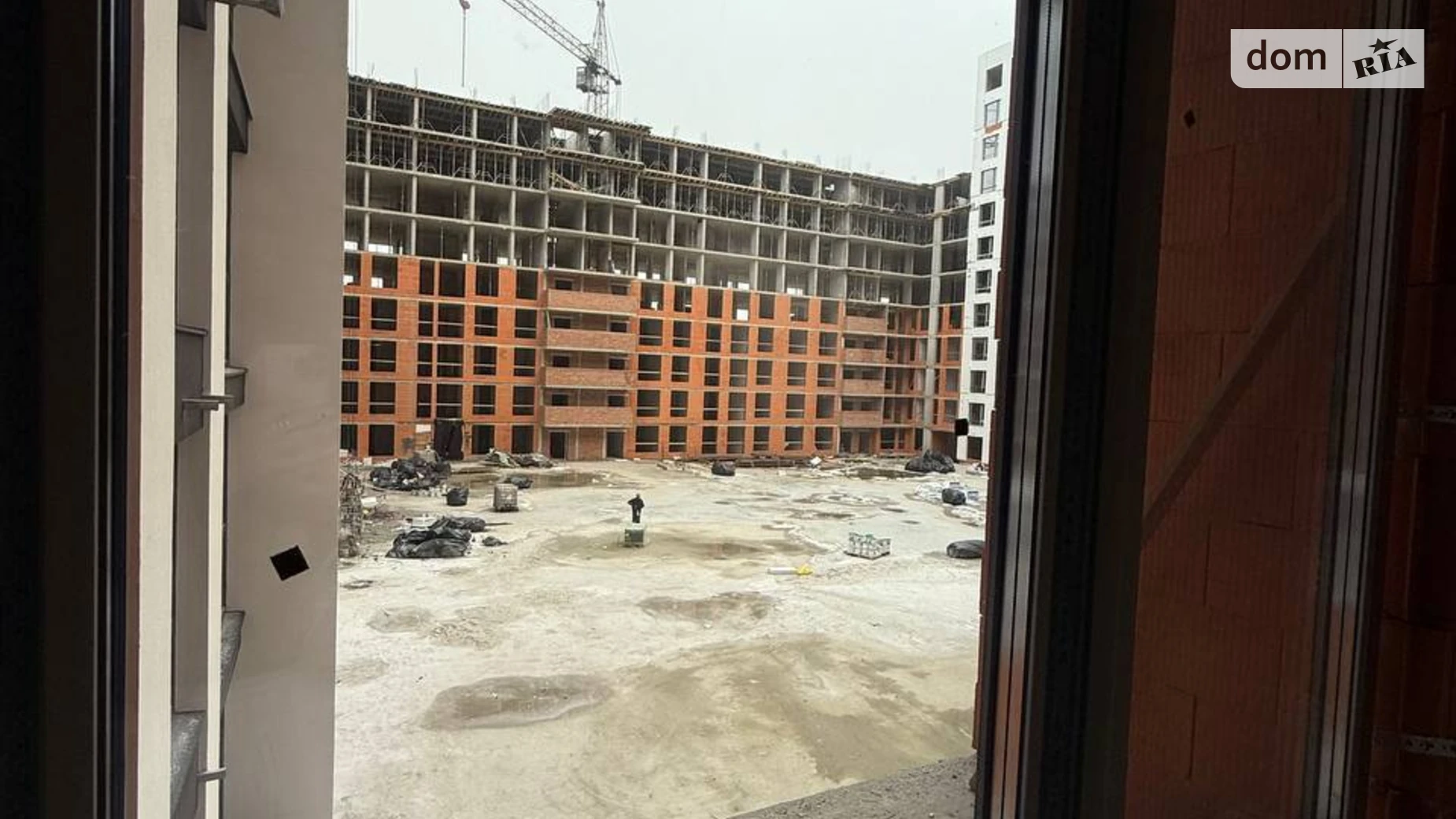 Продается 1-комнатная квартира 62 кв. м в Ивано-Франковске, ул. Левицкого Романа, 10 - фото 4