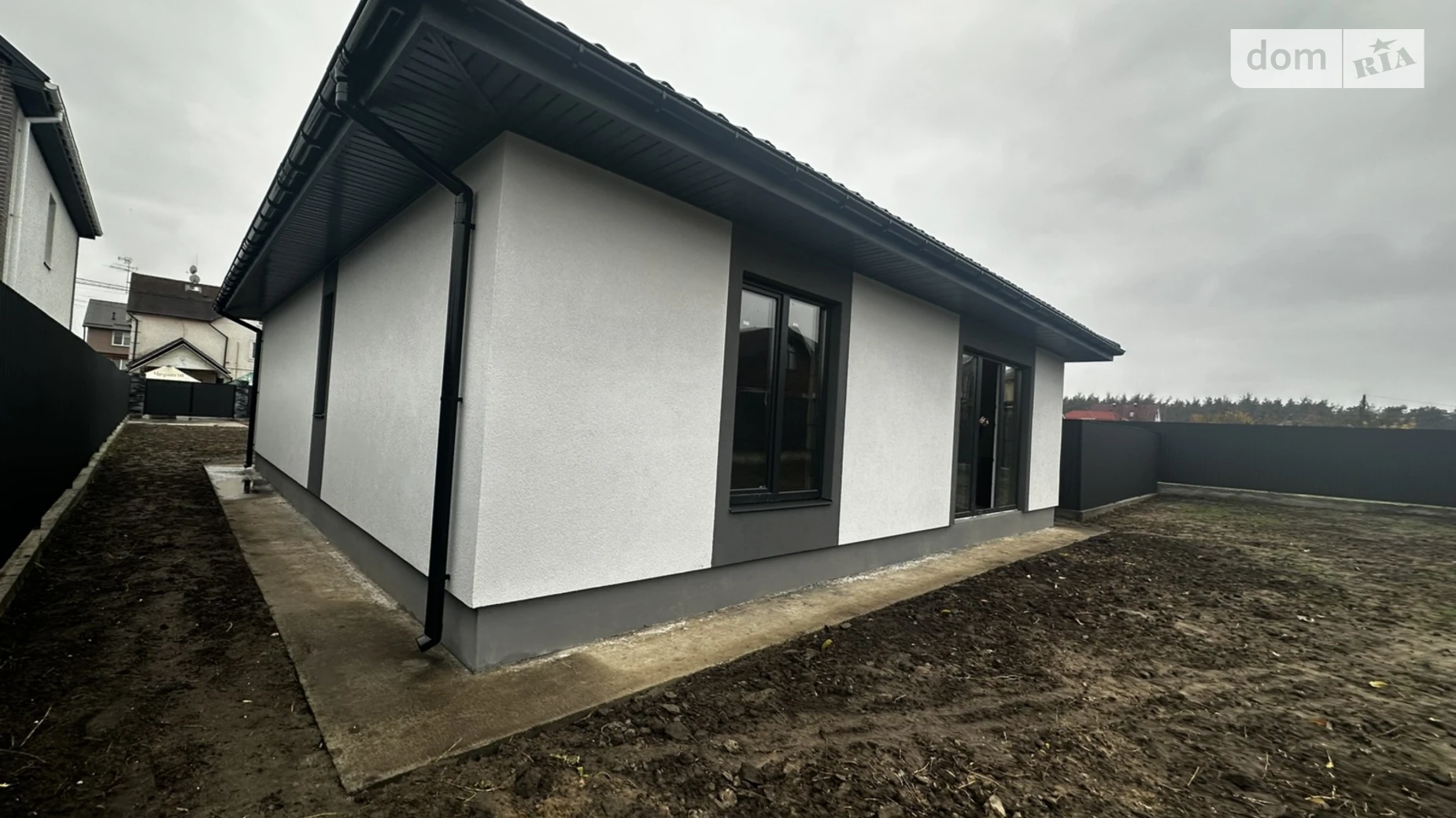 Продается одноэтажный дом 100 кв. м с верандой, цена: 99000 $ - фото 3