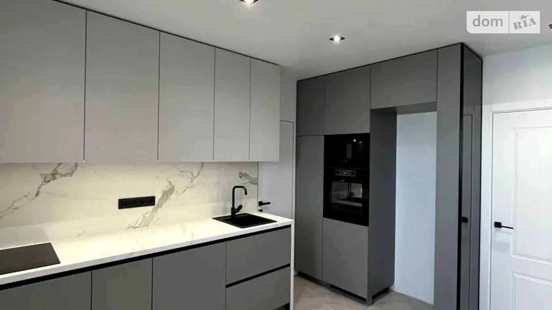 Продается 3-комнатная квартира 83 кв. м в Киеве, ул. Самойло Кошки(Маршала Конева), 5Б - фото 2