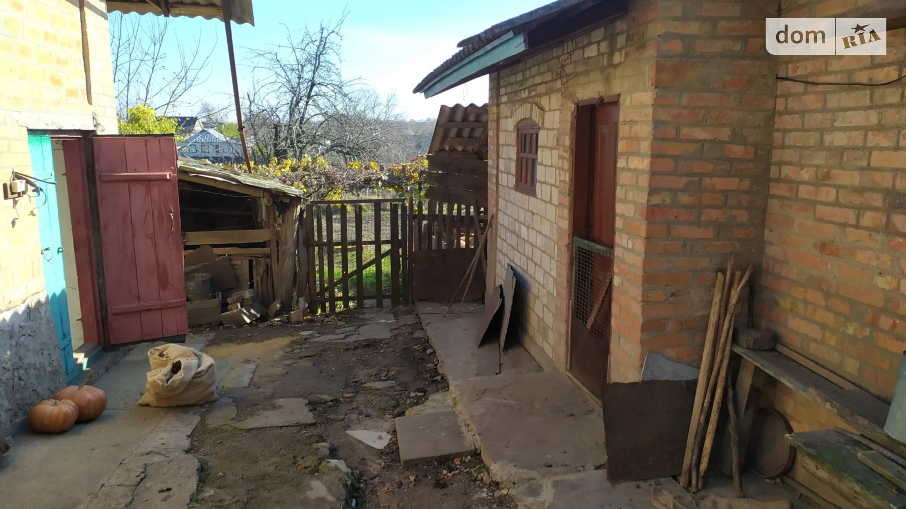 Продается одноэтажный дом 99 кв. м с бассейном, цена: 15000 $ - фото 5