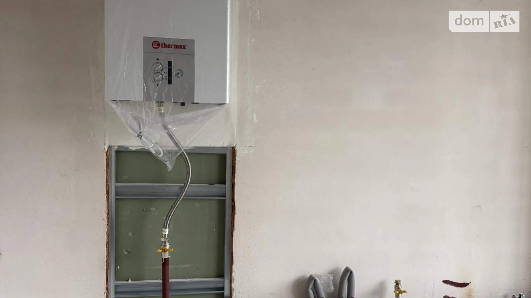 Продается 2-комнатная квартира 65 кв. м в Буче, ул. Ивана Кожедуба - фото 2