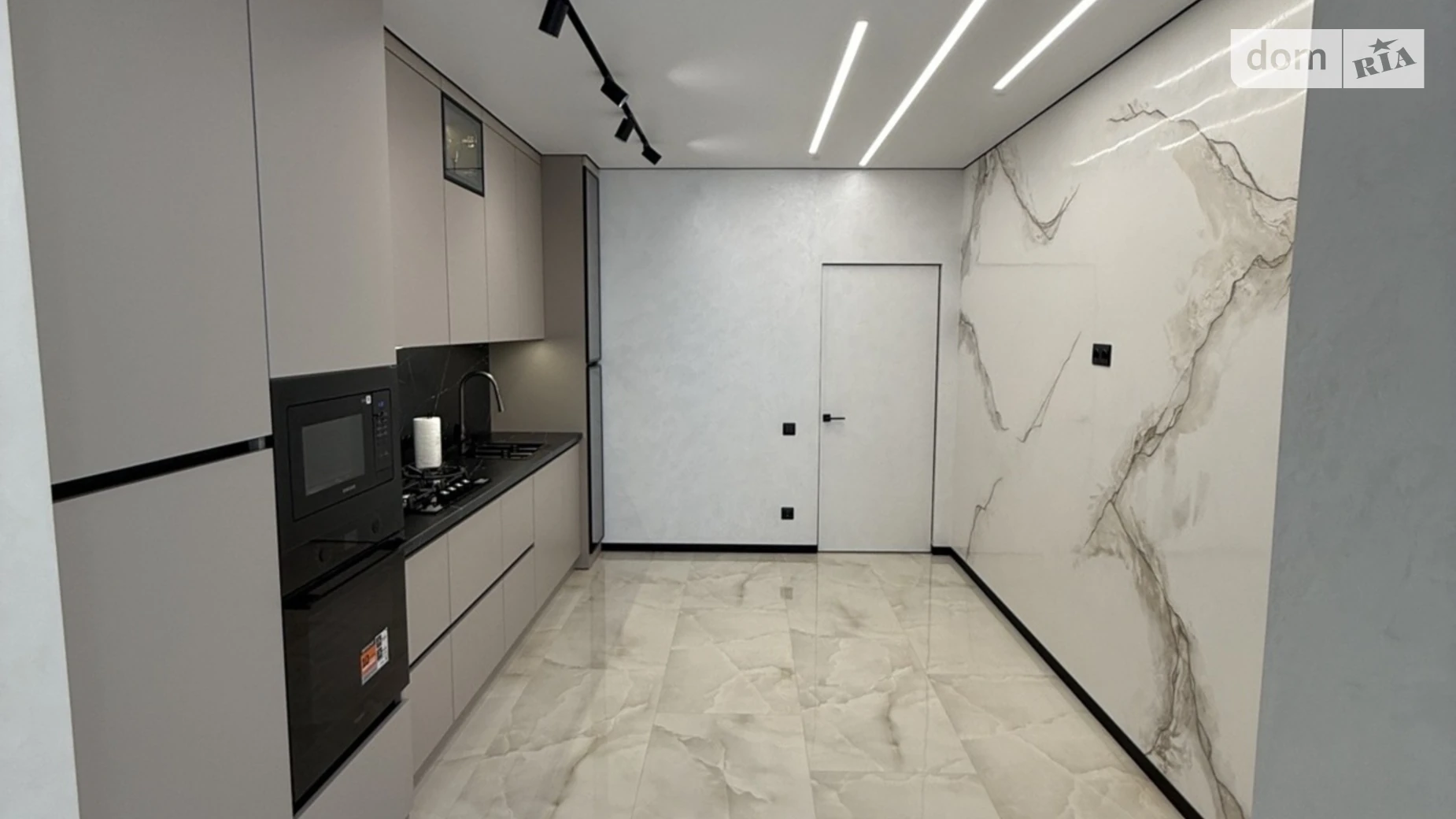 Продается 1-комнатная квартира 48.2 кв. м в Хмельницком, ул. Панаса Мирного, 9А корпус 1 - фото 2