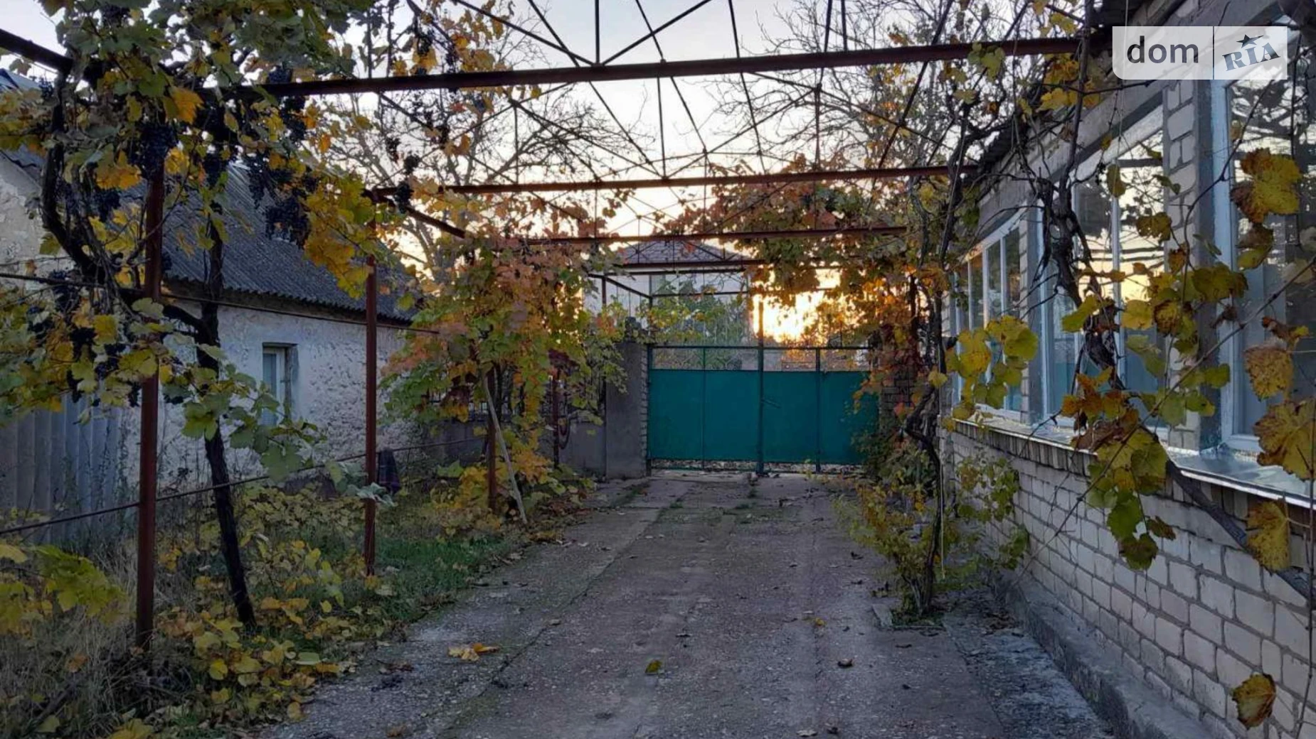 Продается одноэтажный дом 120 кв. м с террасой, цена: 35000 $ - фото 2